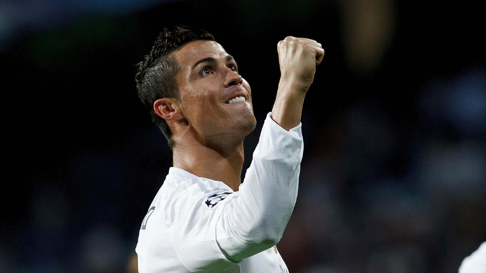 Cristiano Ronaldo celebrates for Real Madrid