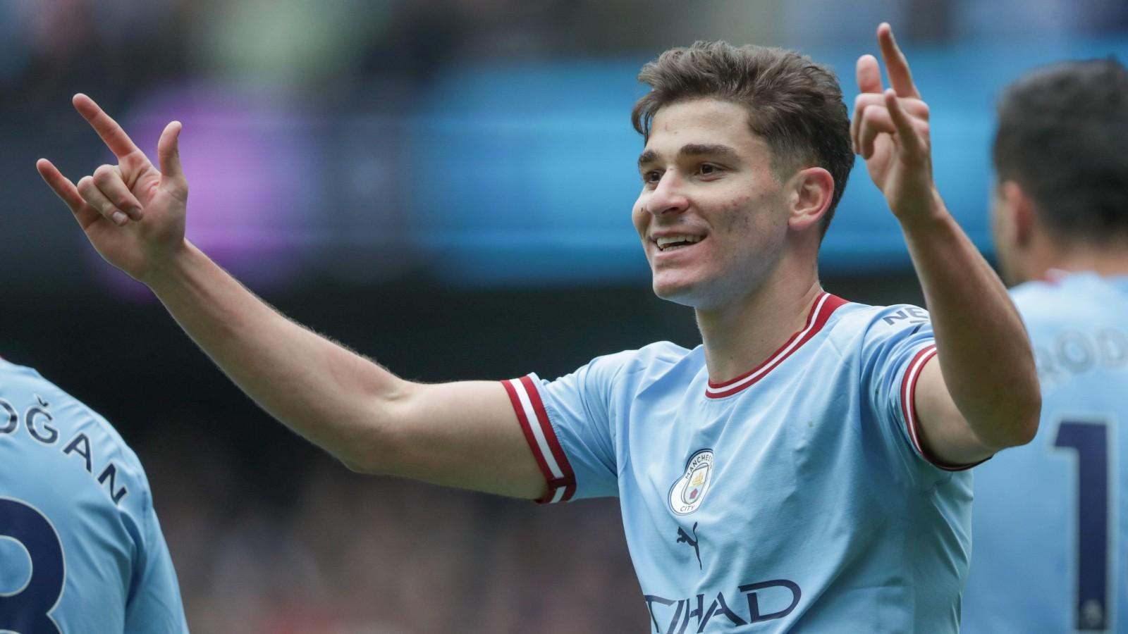 Julián Álvarez #19 of Manchester City celebrates his goal to make it 1-1 during the Premier League match Manchester City vs Liverpool at Etihad Stadium, Manchester, United Kingdom, 1st April 2023