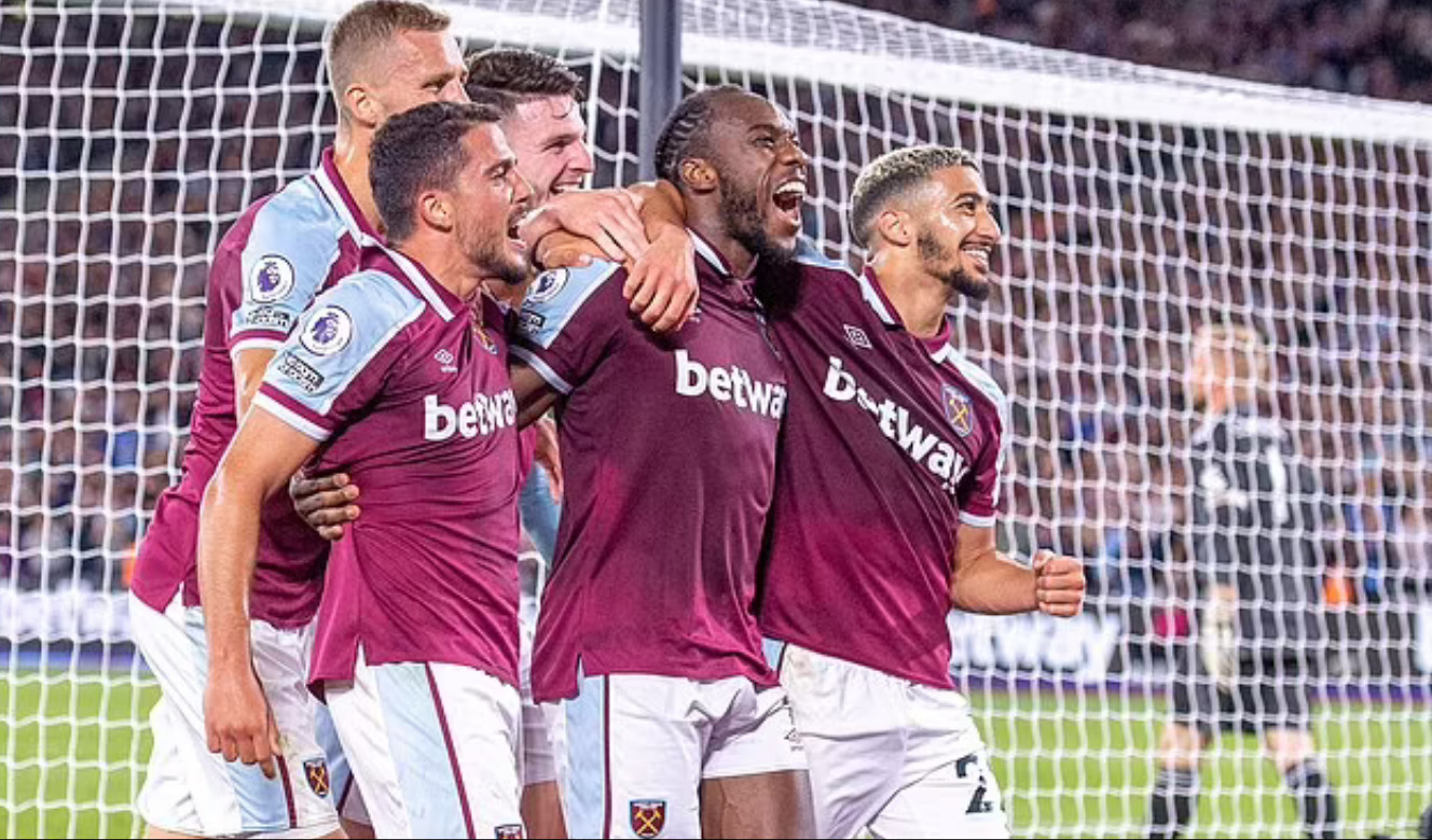 Những thông tin thú vị về đội bóng West Ham United - Khám phá lịch sử và văn hóa của "The Hammers"