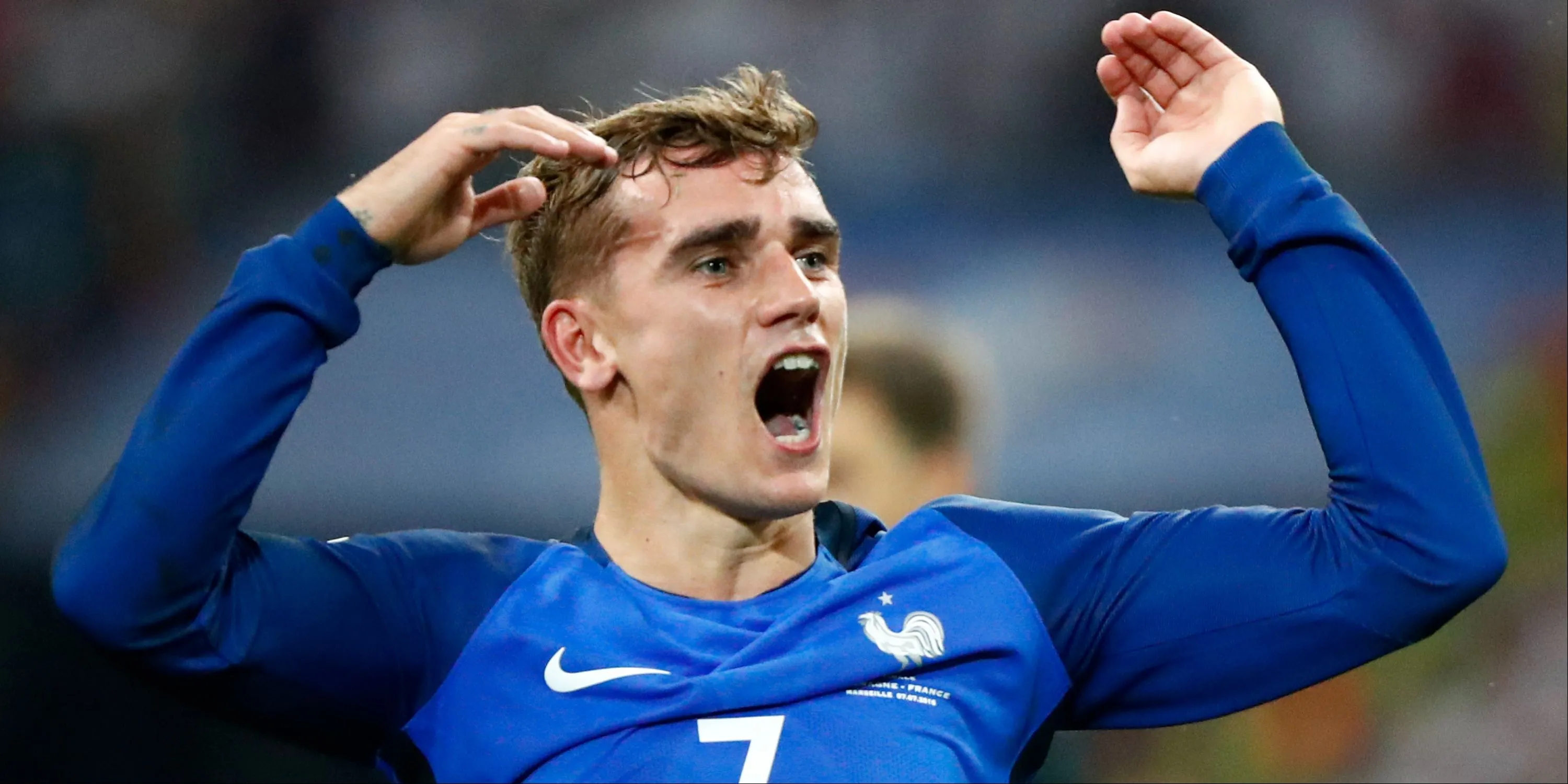 Antoine Griezmann trong màu áo Atletico Madrid năm 2016, thể hiện phong độ đỉnh cao