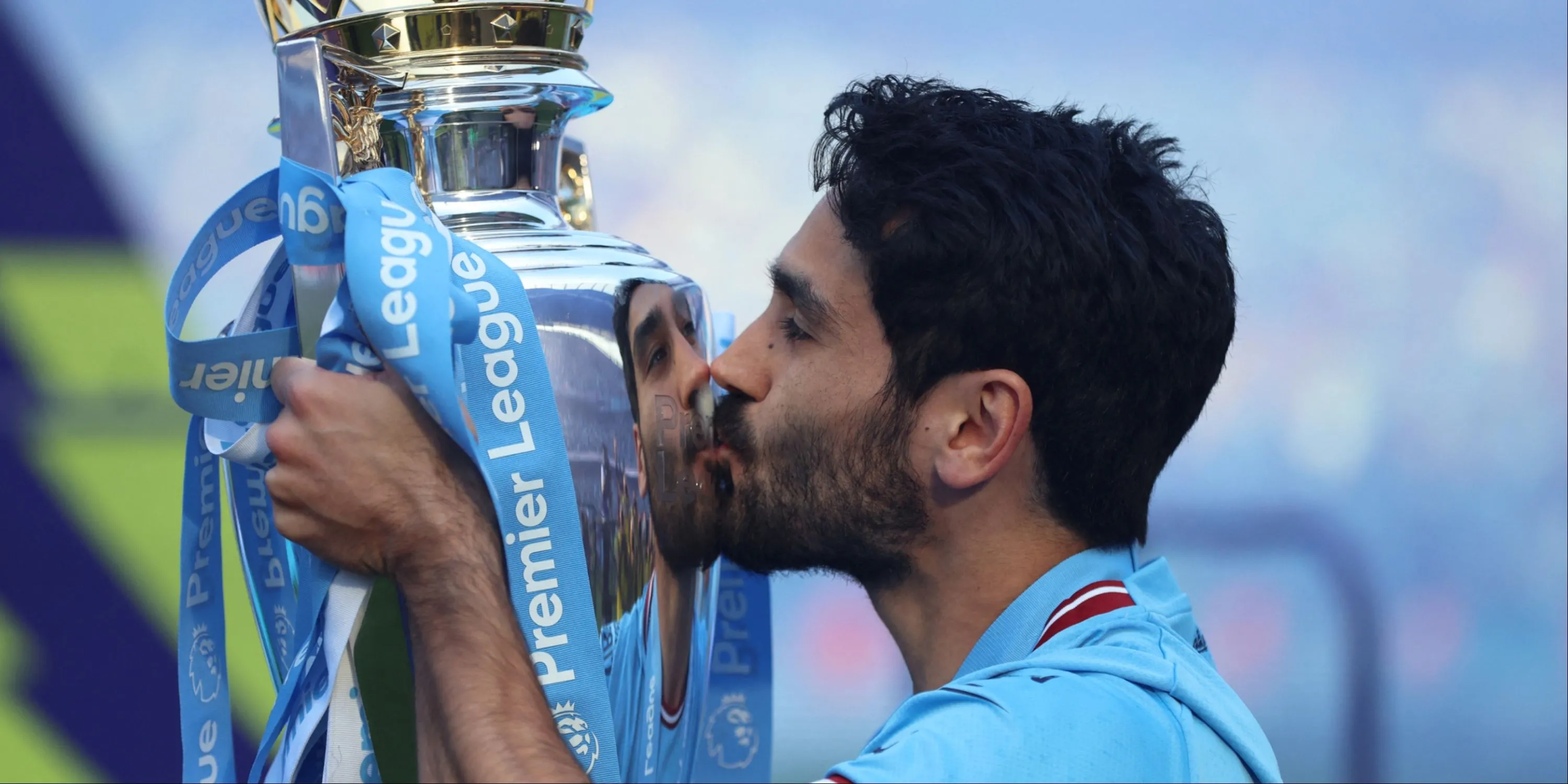 Ilkay Gundogan ăn mừng bàn thắng cho Manchester City