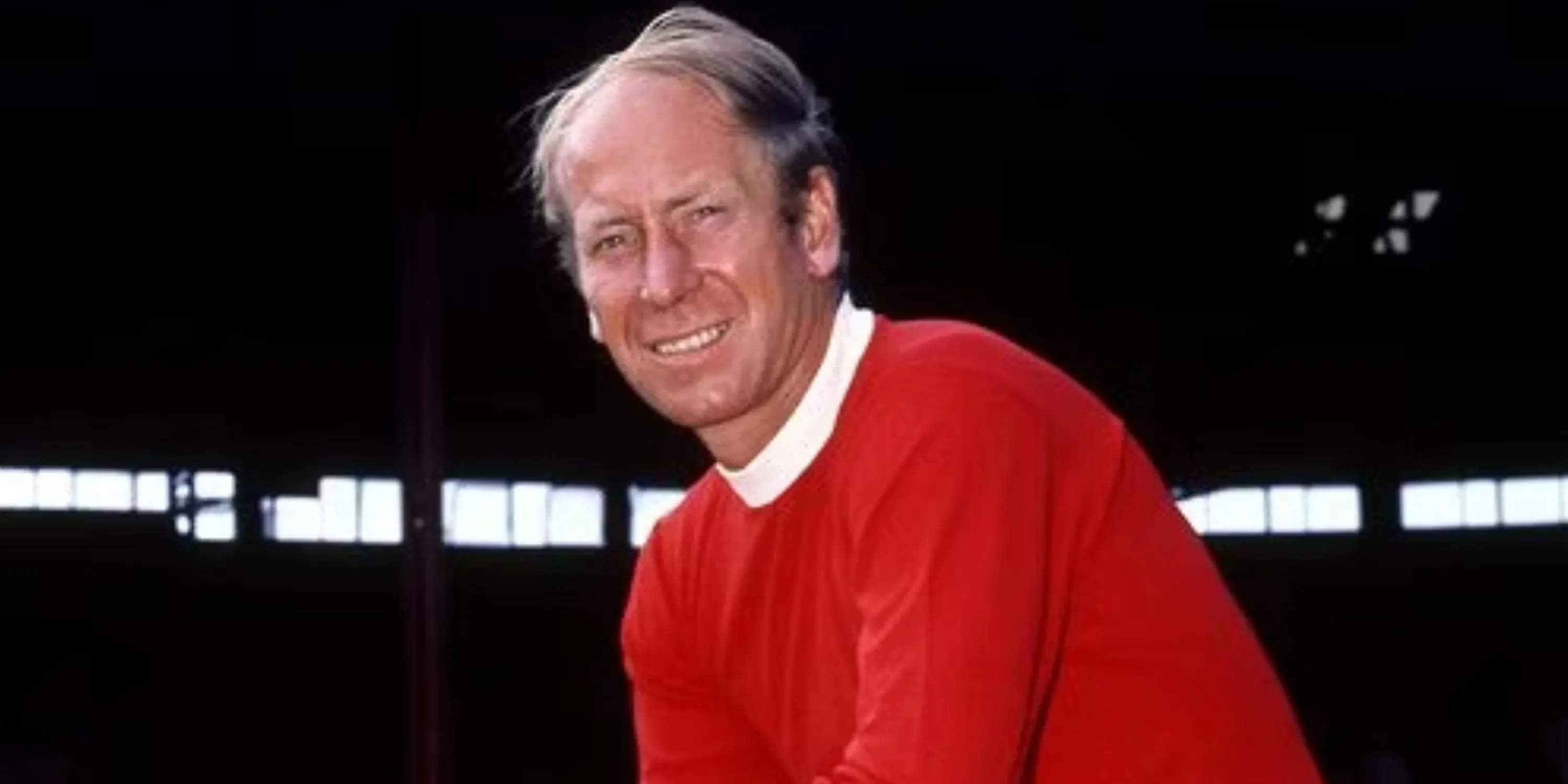 Sir Bobby Charlton trong màu áo Manchester United