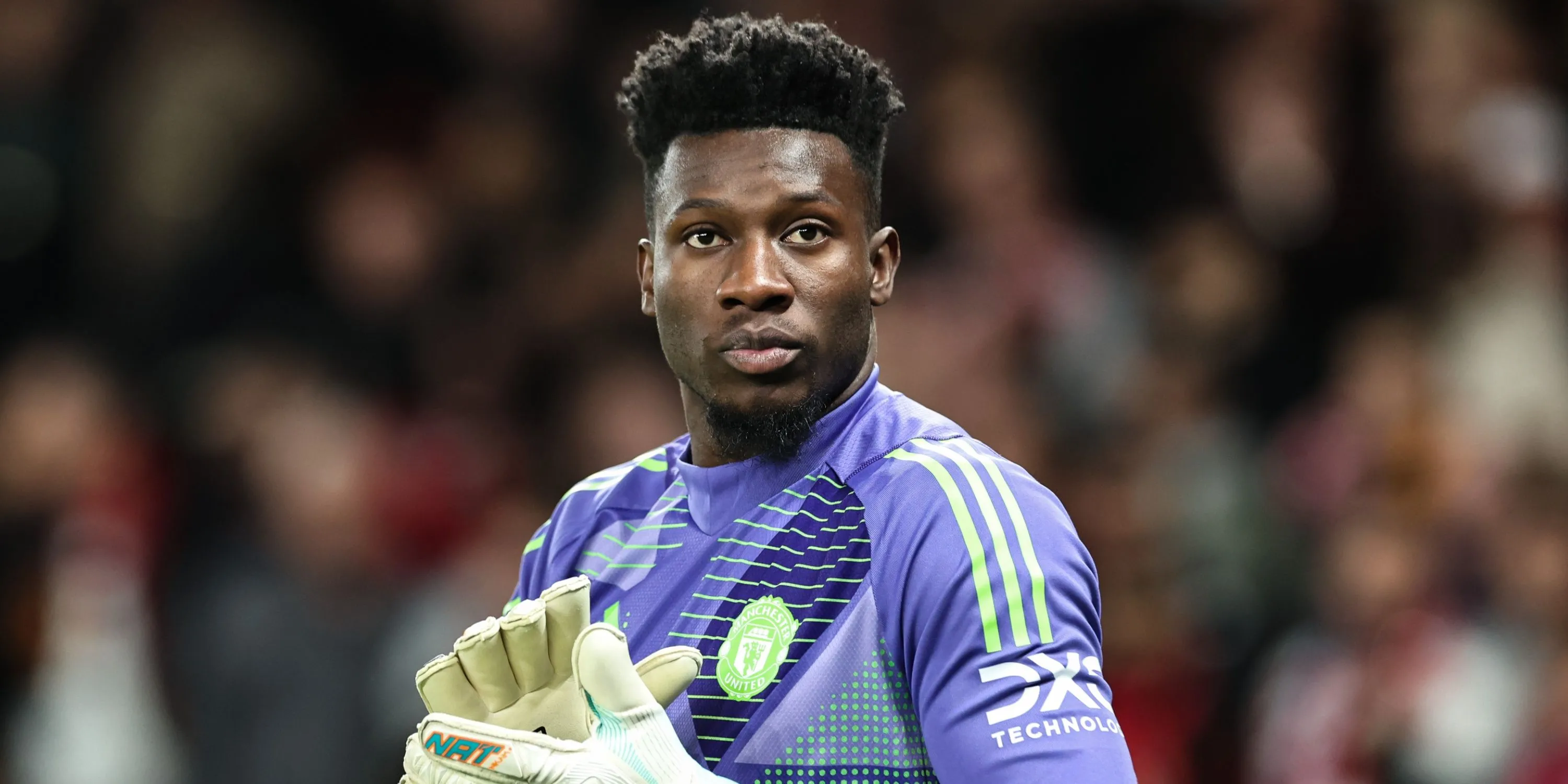 Thủ môn Andre Onana trong màu áo Manchester United thi đấu thiếu ổn định