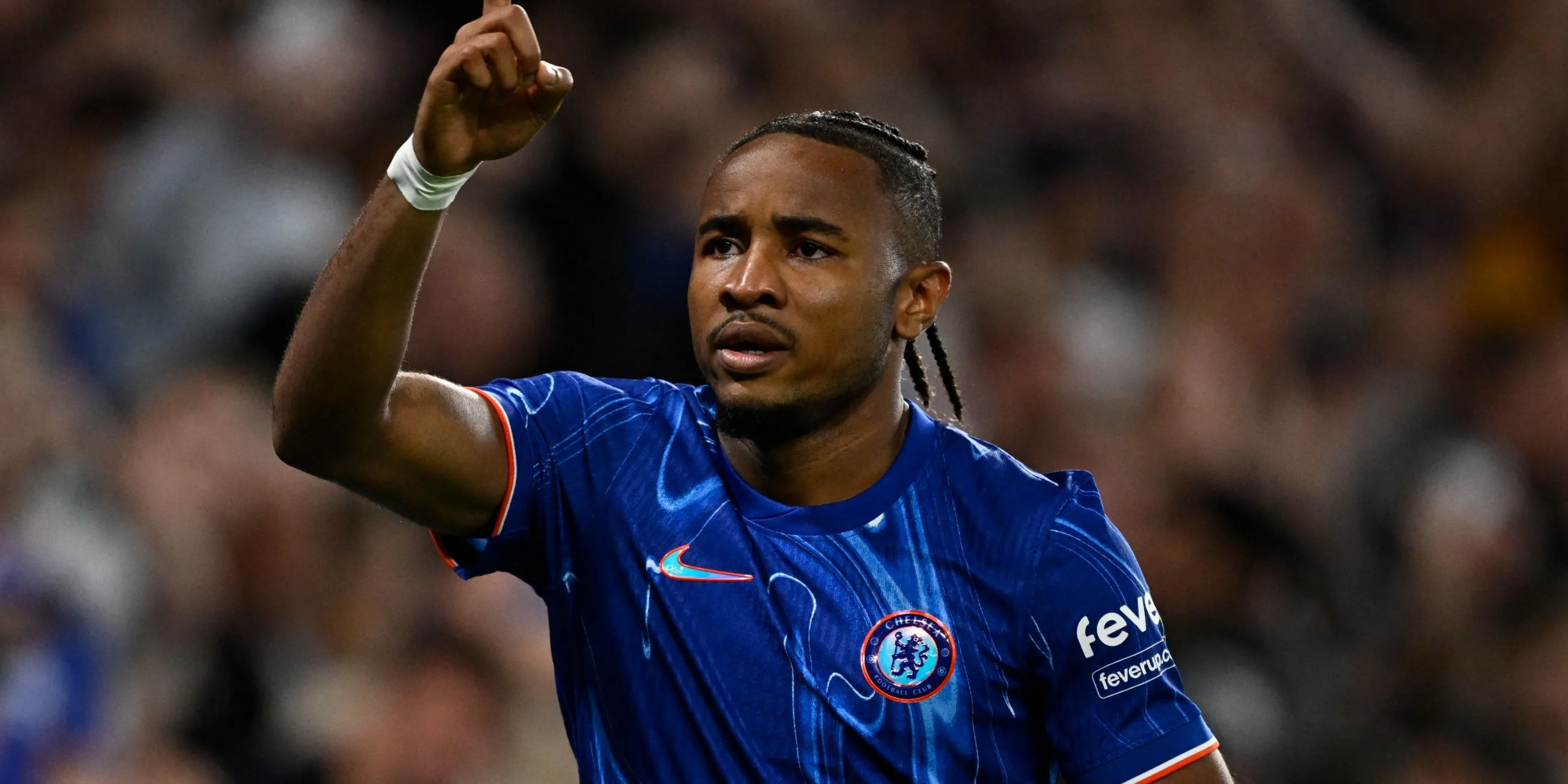 Christopher Nkunku, ngôi sao tấn công của Chelsea, ăn mừng bàn thắng