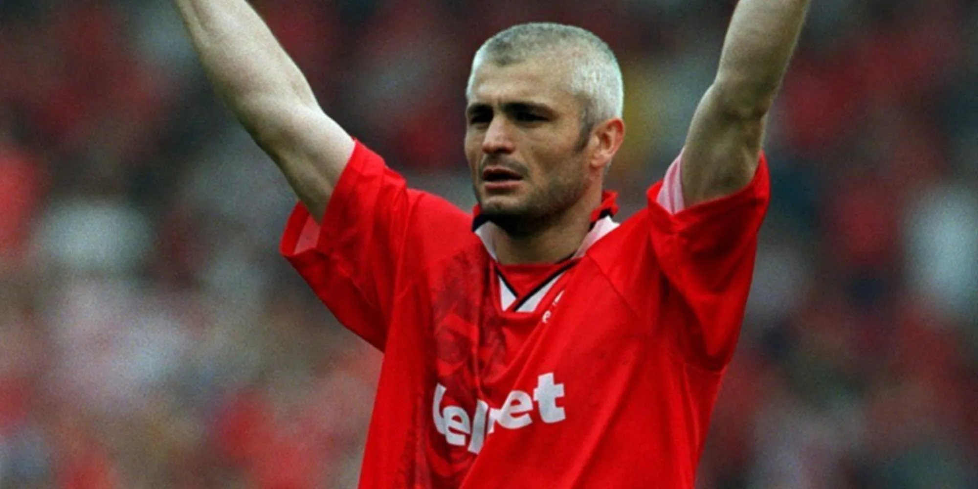 Fabrizio Ravanelli trong màu áo Middlesbrough