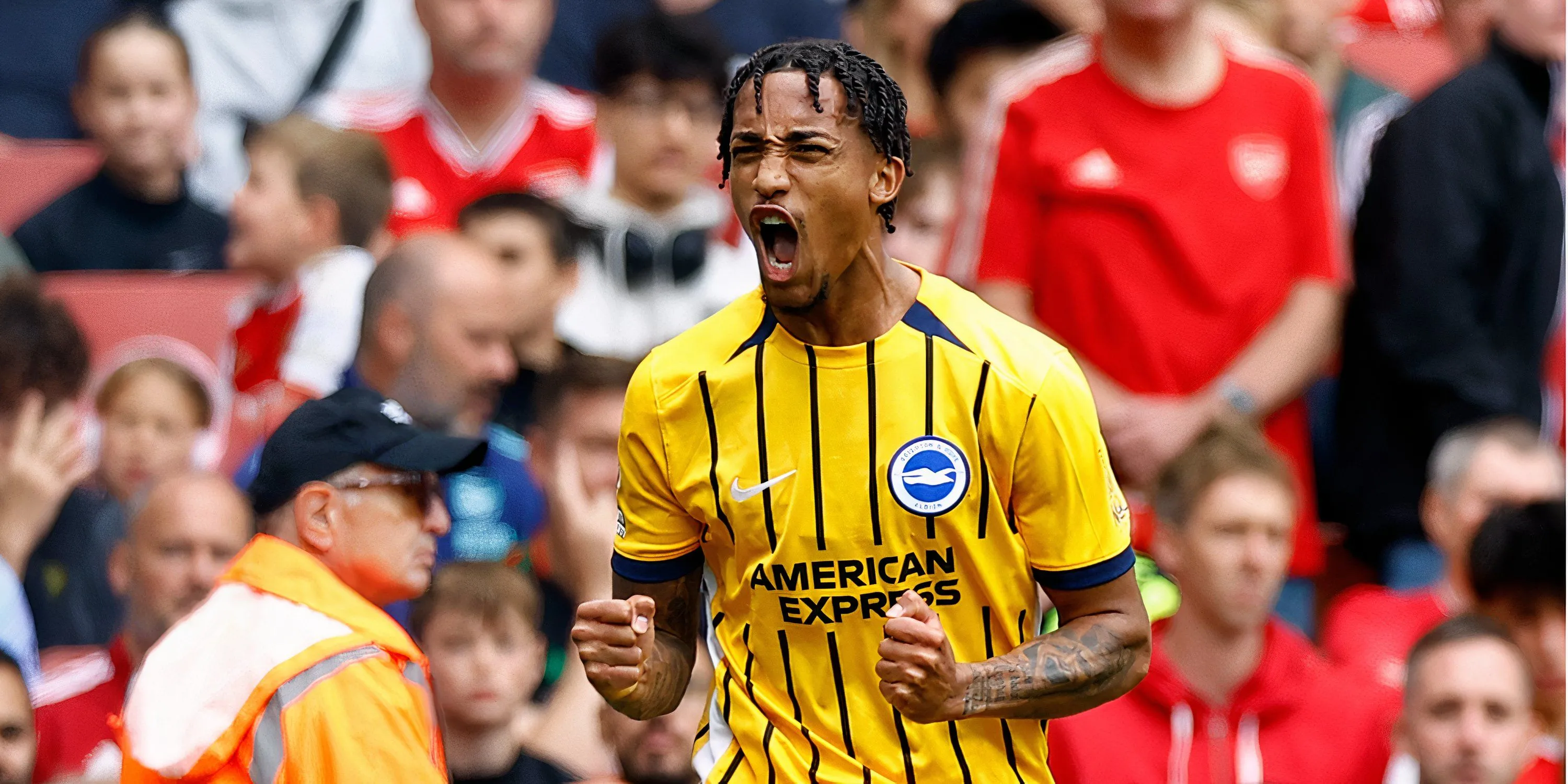 Joao Pedro ăn mừng bàn thắng cho Brighton trong trận đấu tại Premier League