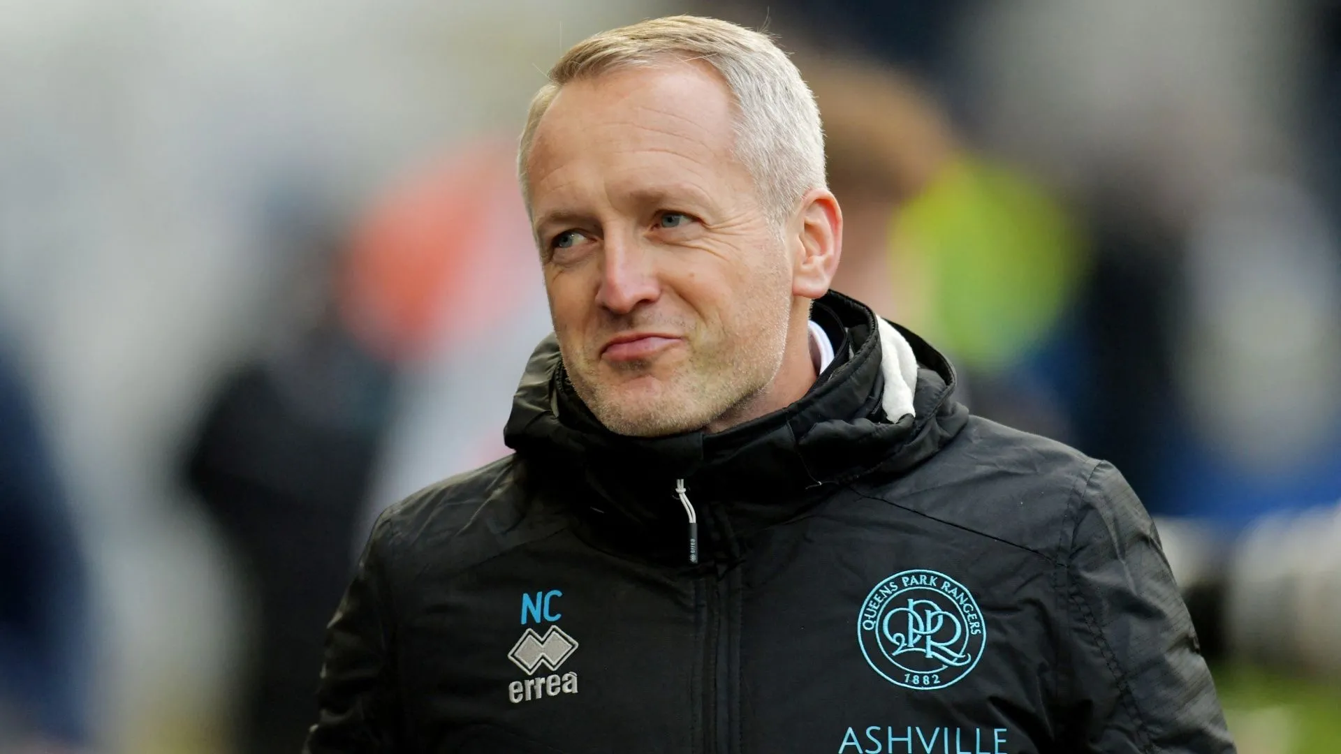 Neil Critchley khi còn là HLV của QPR