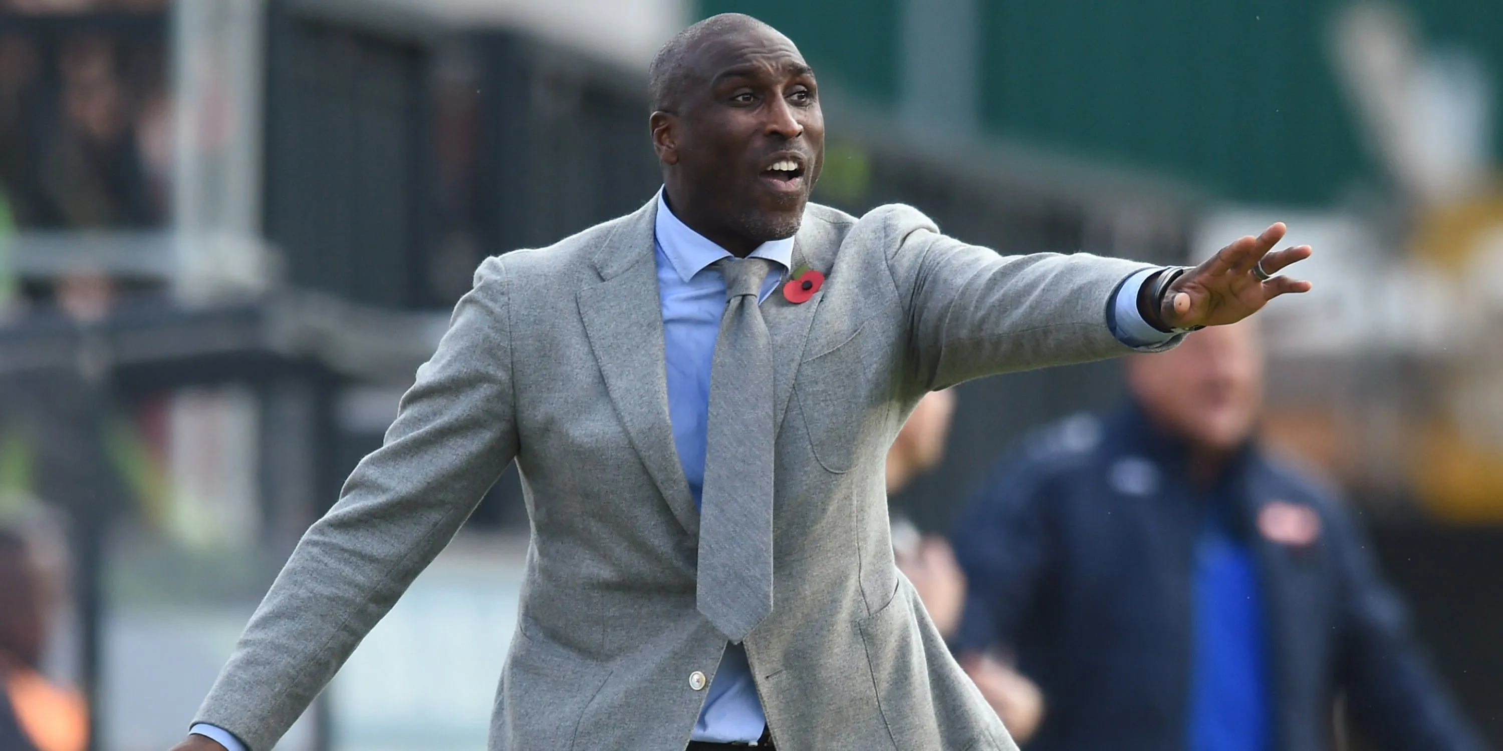 Sol Campbell trên cương vị huấn luyện viên
