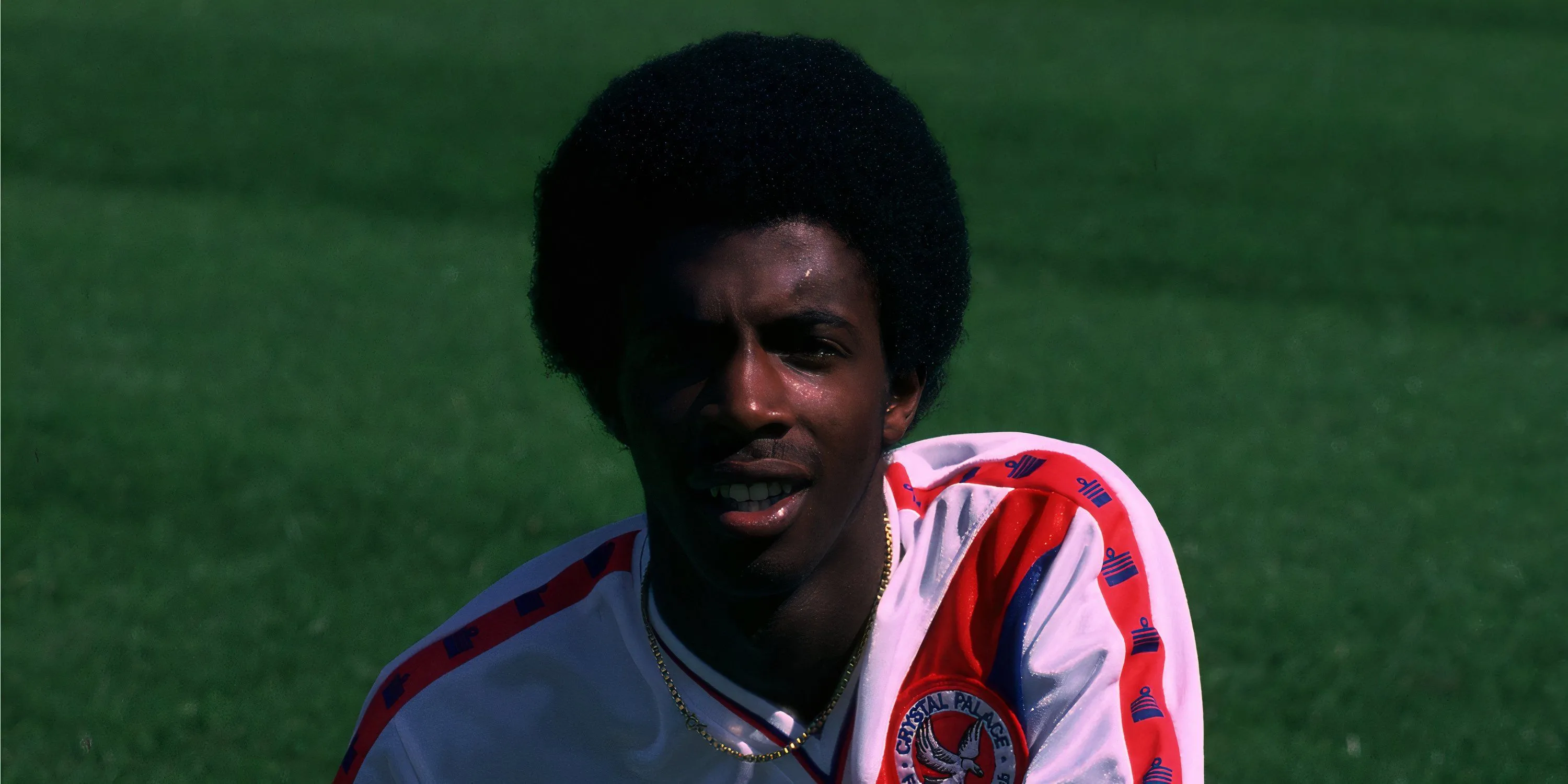 Tiền vệ chạy cánh Vince Hilaire trong màu áo Crystal Palace