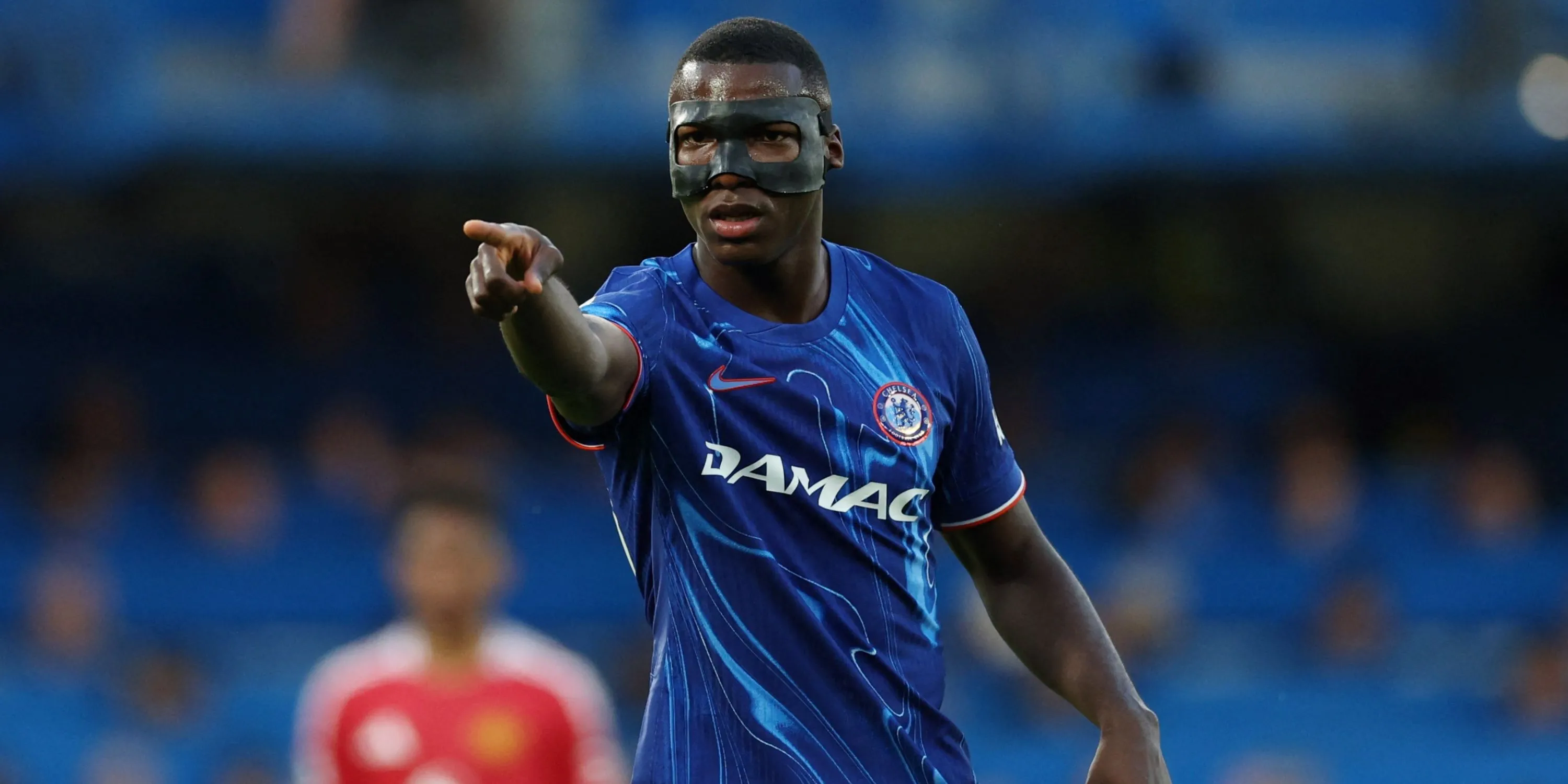 Tiền vệ Moises Caicedo thi đấu năng nổ trong trận Chelsea vs Man Utd