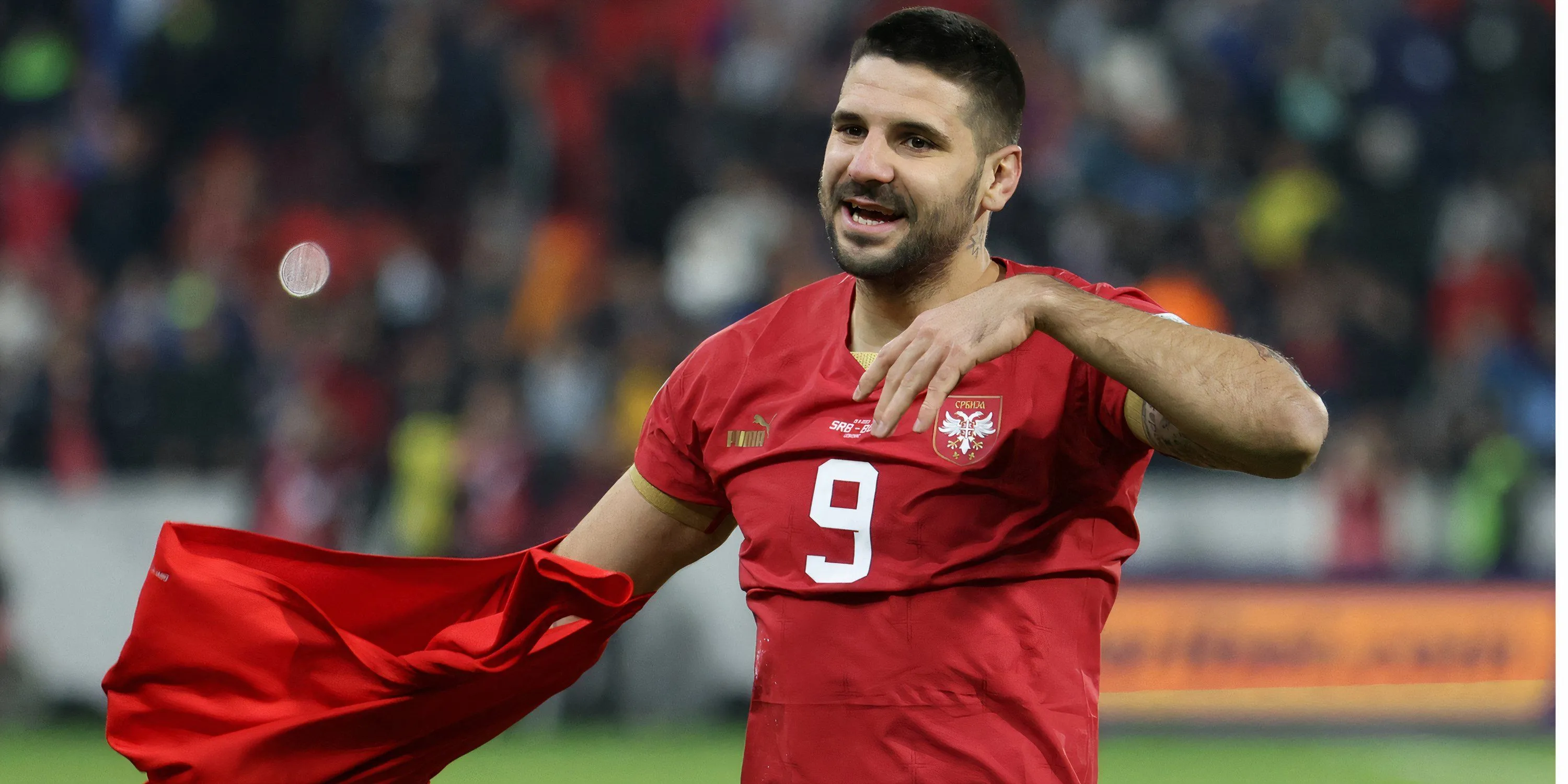 Aleksandar Mitrovic trong màu áo đội tuyển Serbia