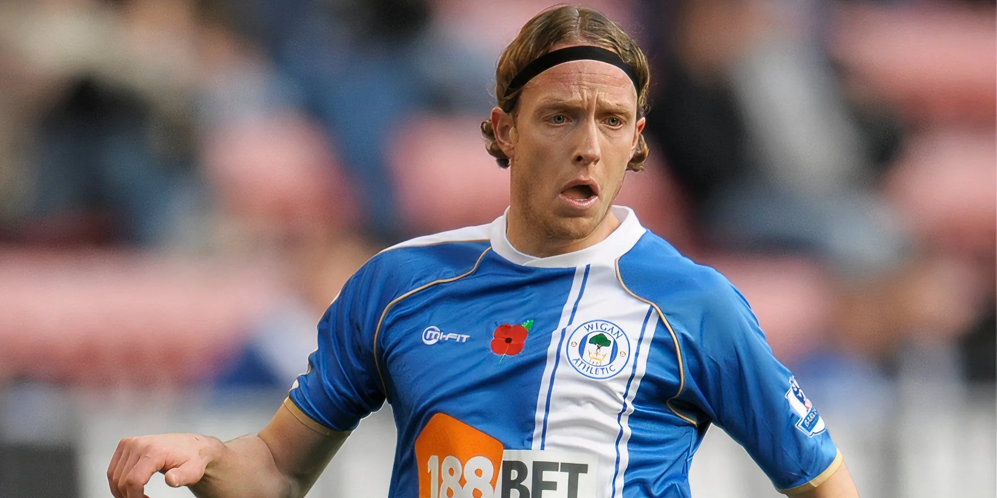 Cựu cầu thủ Wigan Athletic, Ronnie Stam
