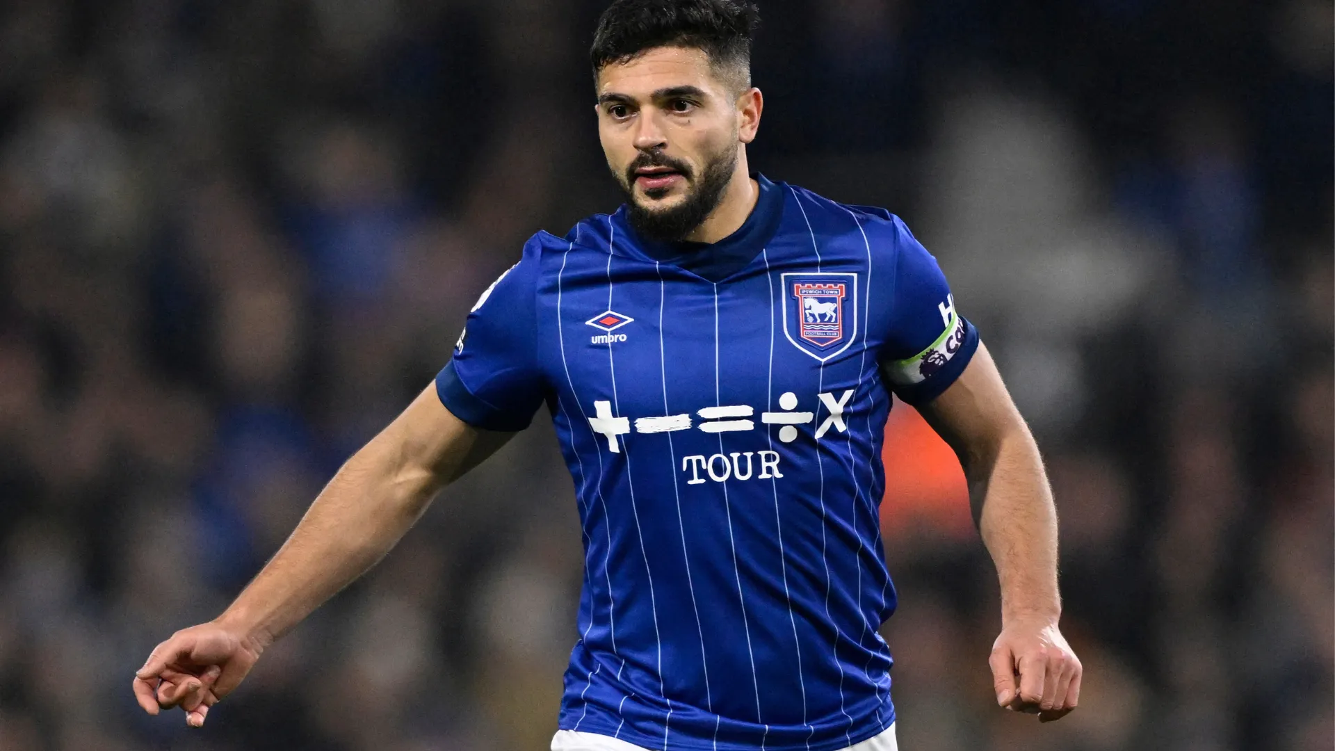 Đội trưởng Ipswich Town, Sam Morsy, một trong những đồng đội đã ủng hộ Marcus Harness