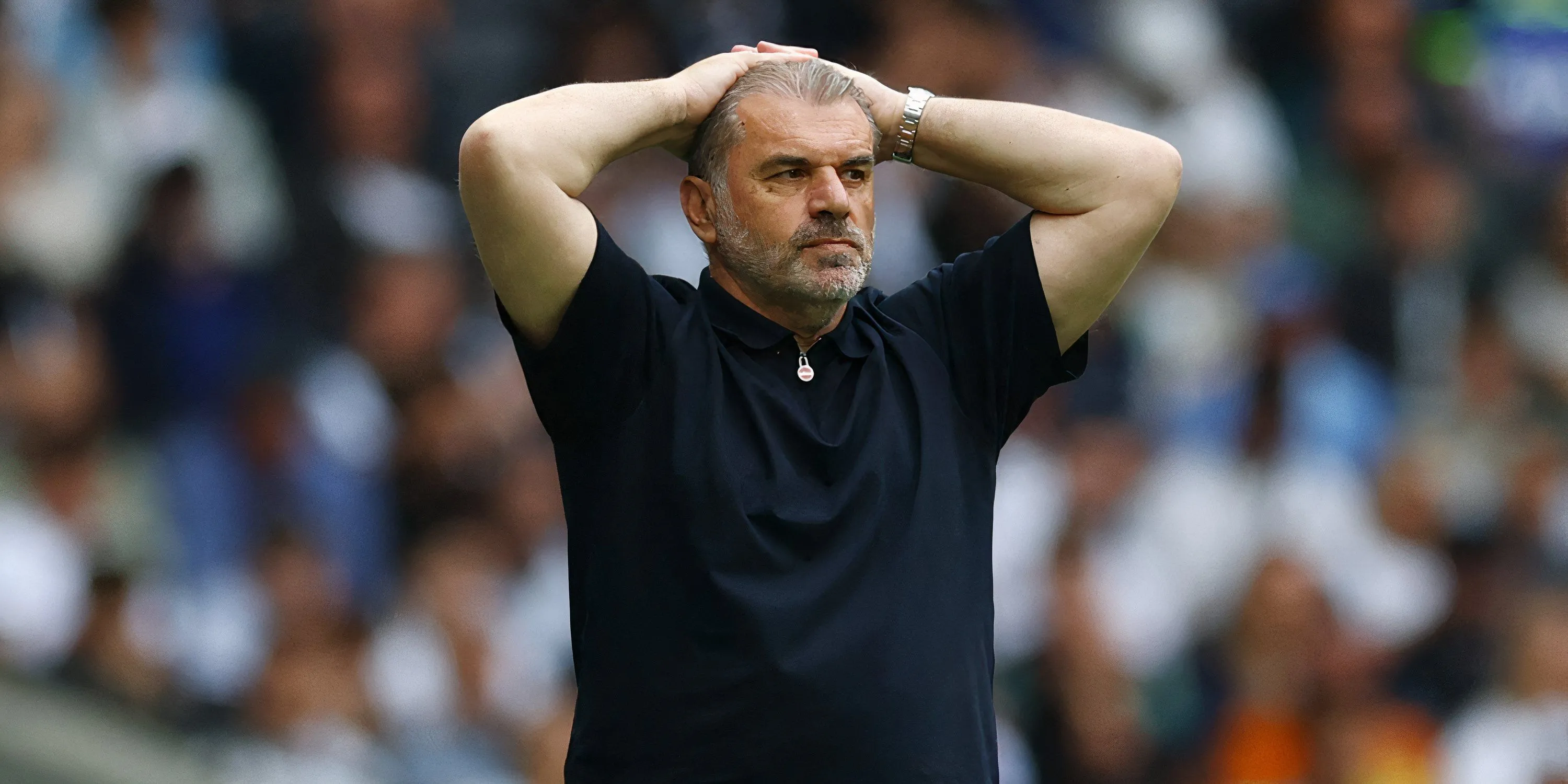 Huấn luyện viên Ange Postecoglou của Tottenham Hotspur sau khi bị sa thải