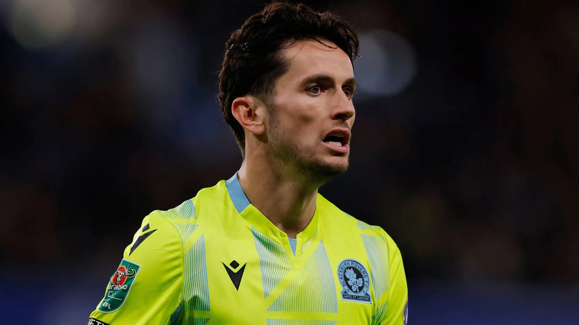 Lewis Travis, mục tiêu chuyển nhượng của Derby County, khi còn khoác áo Blackburn