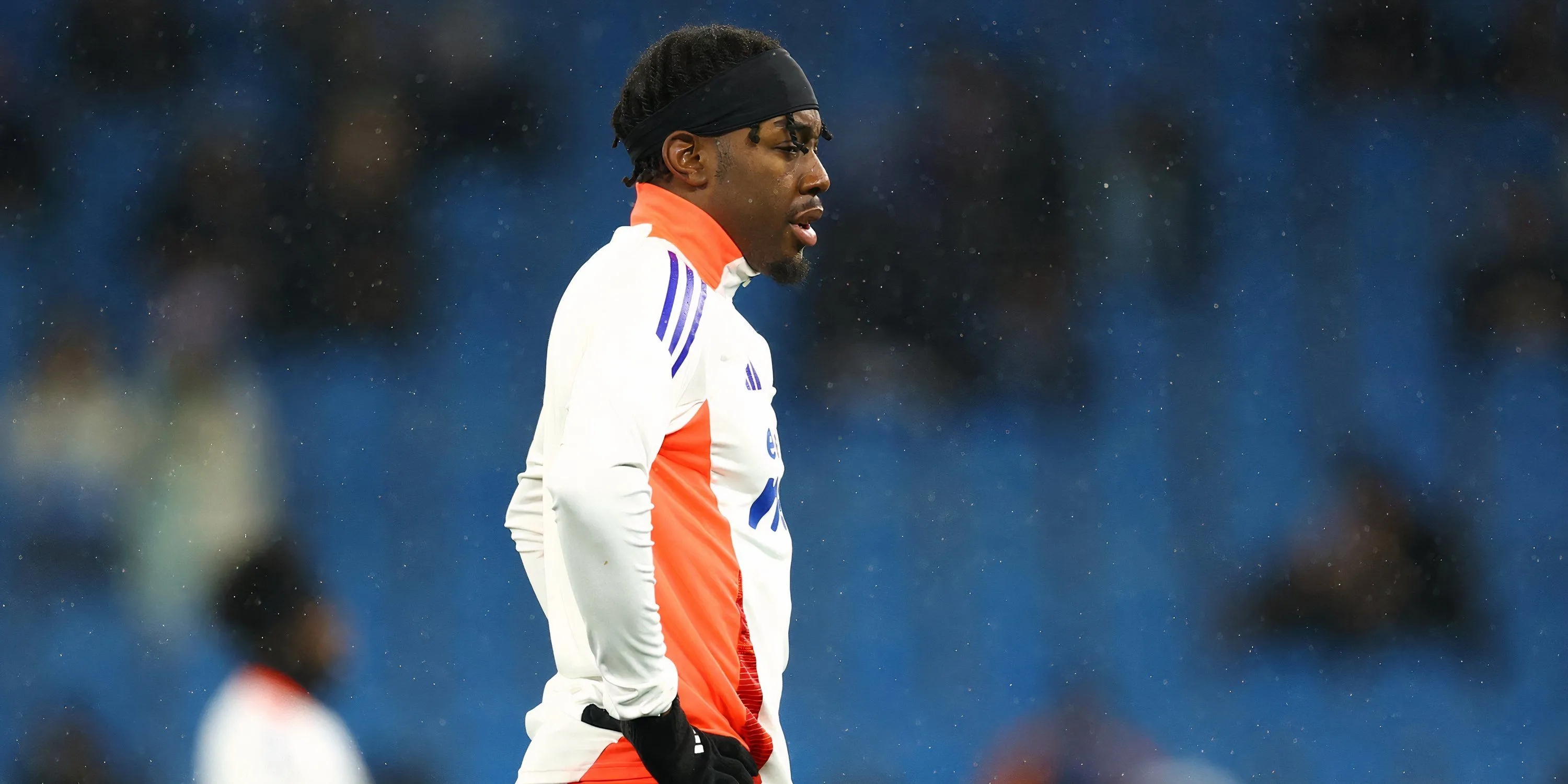 Anthony Elanga thi đấu cho Nottingham Forest