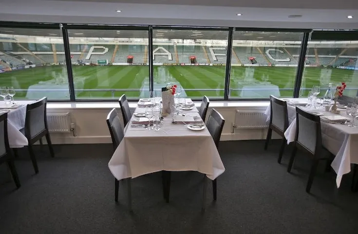 Các gói dịch vụ Hospitality tại sân Home Park