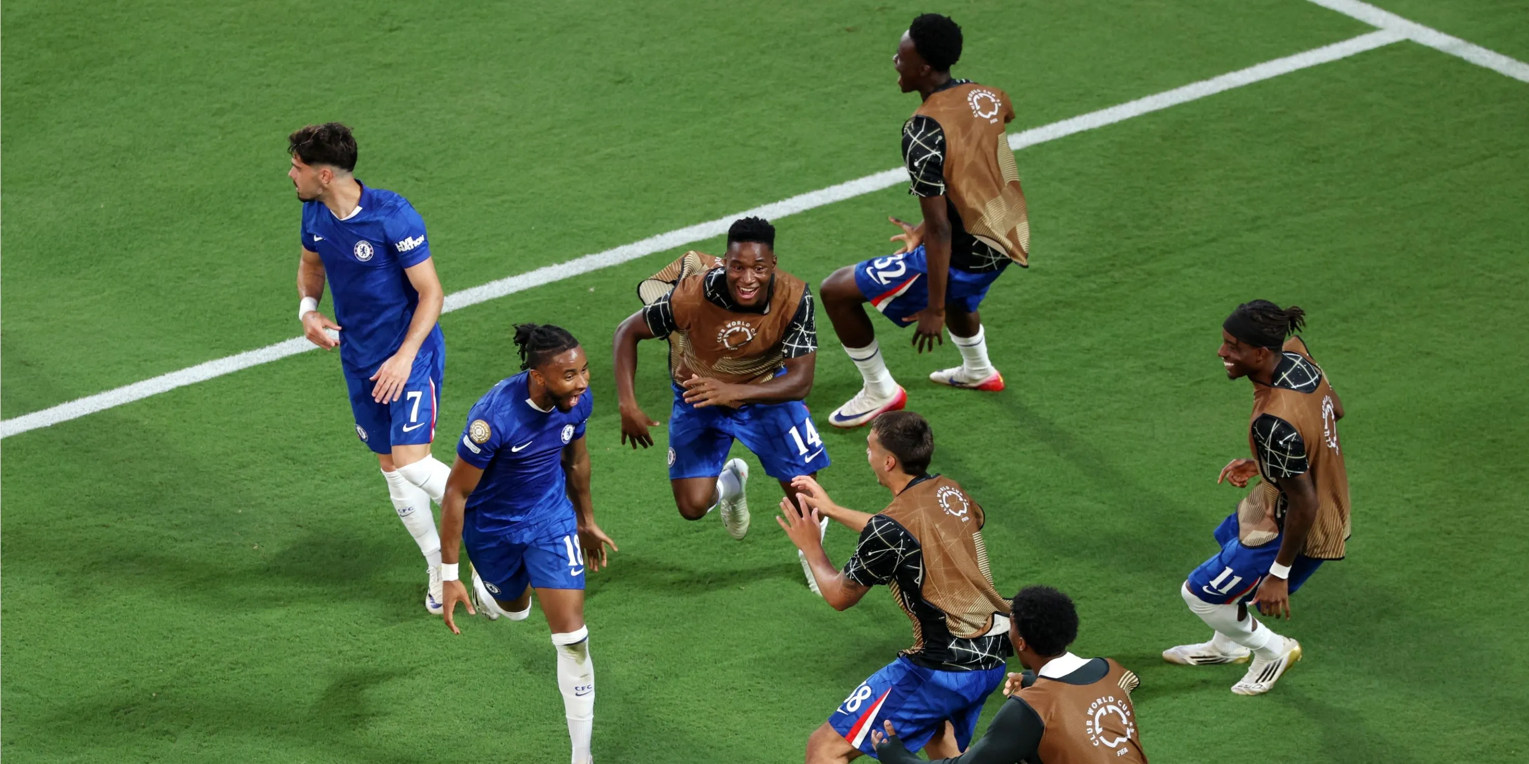 Christopher Nkunku trong màu áo Chelsea, cầu thủ được Man Utd quan tâm