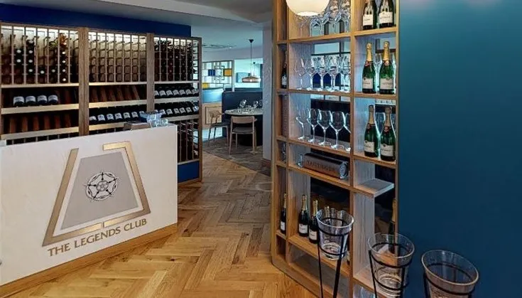 Dịch vụ khách sạn VIP tại Elland Road