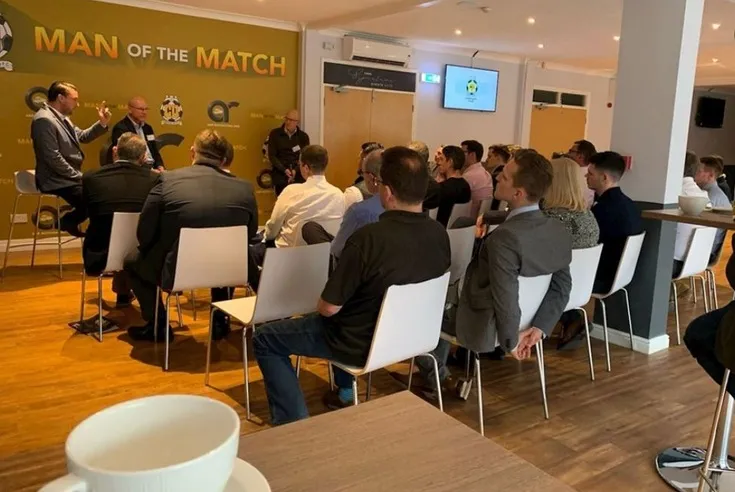 Gói dịch vụ cao cấp tại sân vận động Abbey Stadium của Cambridge United