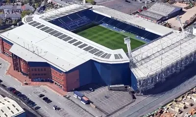 Hình ảnh toàn cảnh sân vận động The Hawthorns nhìn từ trên cao, sân nhà của West Bromwich Albion