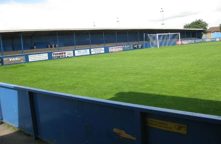 Khán đài Tây The Citadel của Farsley Celtic