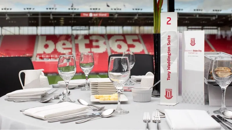 Không gian dịch vụ hospitality sang trọng tại sân vận động Bet365 của Stoke City