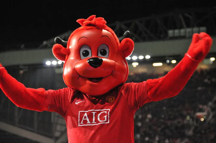 Linh vật Fred the Red của Manchester United, biểu tượng vui nhộn tại Old Trafford