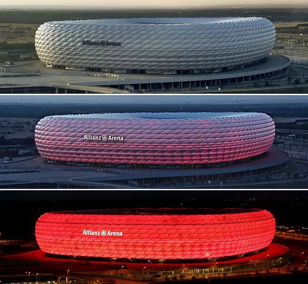 Sân Allianz Arena rực rỡ và nổi bật vào ban đêm