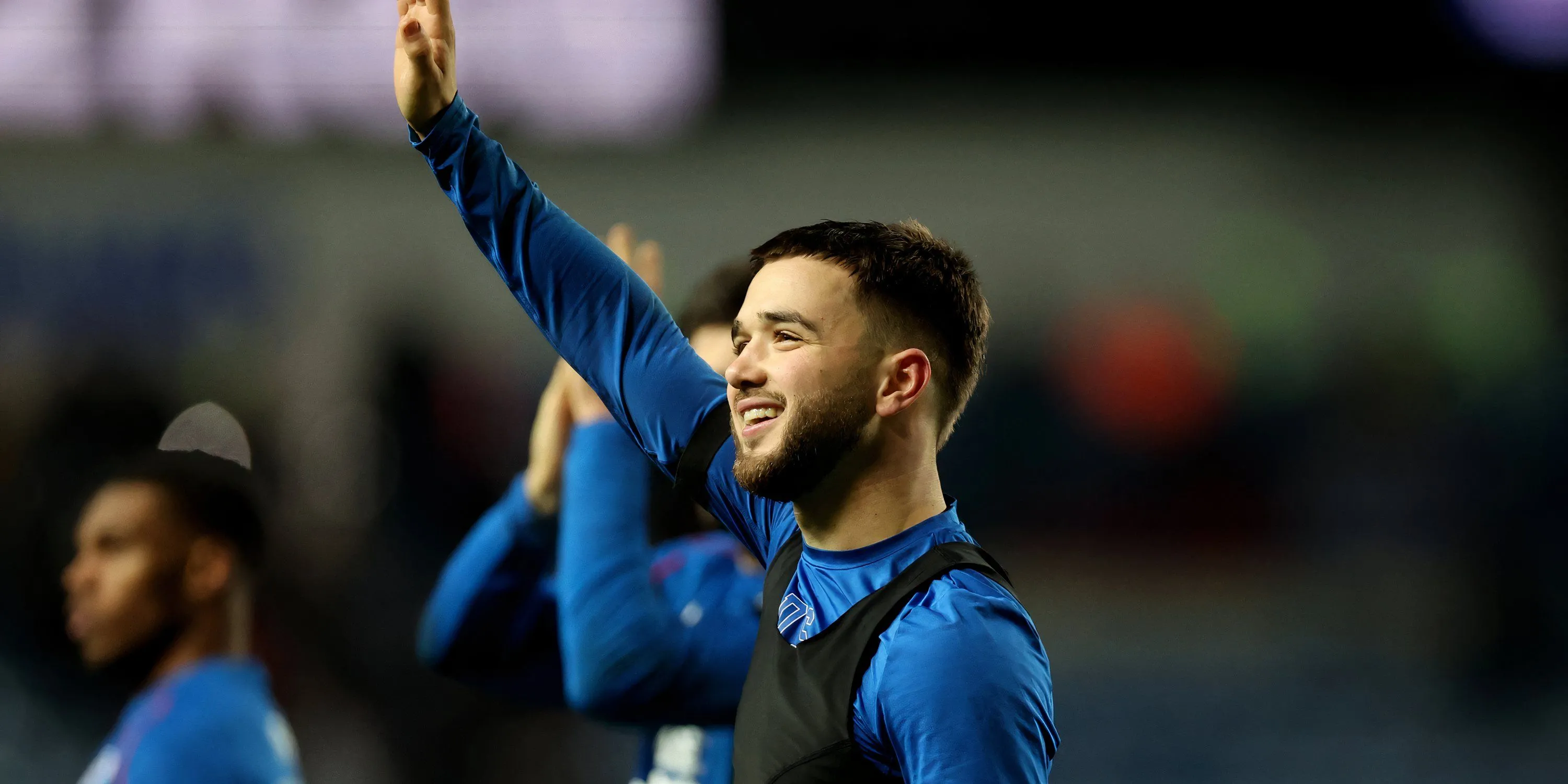 Tiền vệ Nicolas Raskin trong màu áo câu lạc bộ Rangers tại Ibrox.