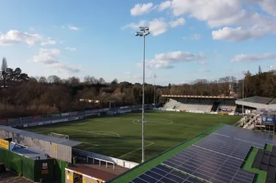 Toàn cảnh sân Gallagher Stadium, sân nhà của câu lạc bộ Maidstone United