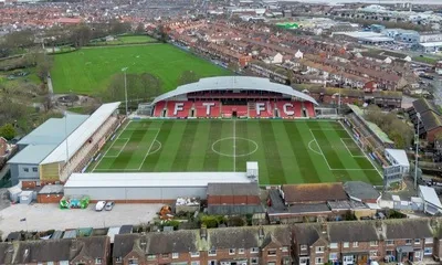 Toàn cảnh sân Highbury của Fleetwood Town từ trên cao