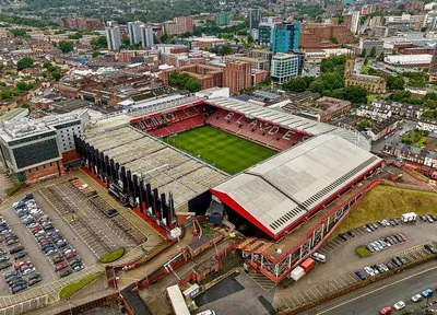 Toàn cảnh sân vận động Bramall Lane từ trên cao