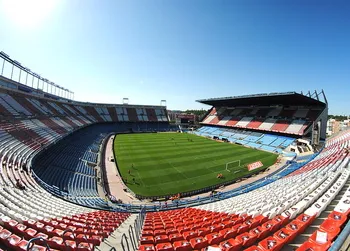 Toàn cảnh sân vận động Vicente Calderón, biểu tượng lịch sử của Atlético Madrid