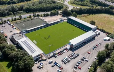 Tổng quan sân Silverlake Stadium Eastleigh, mái che đặc trưng