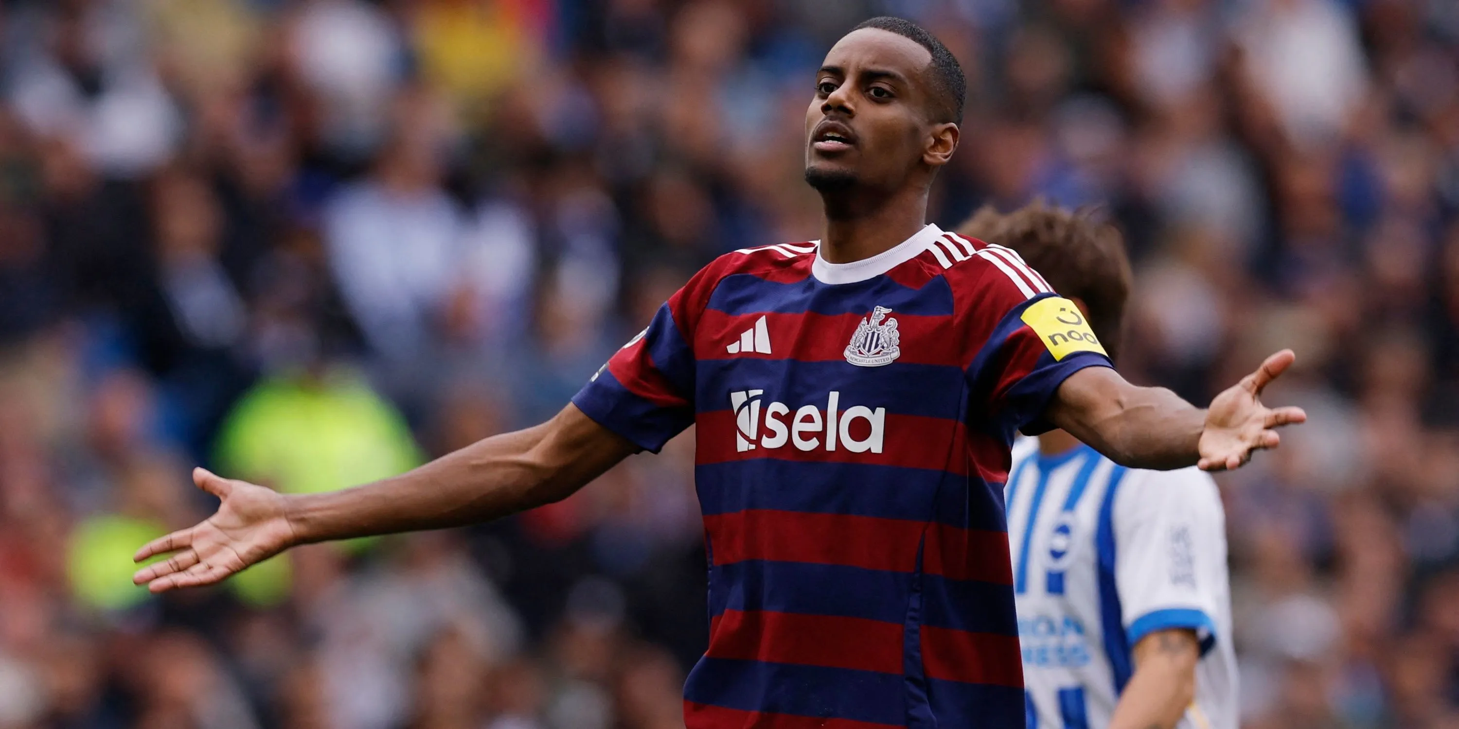 Alexander Isak ăn mừng bàn thắng trong màu áo Newcastle United