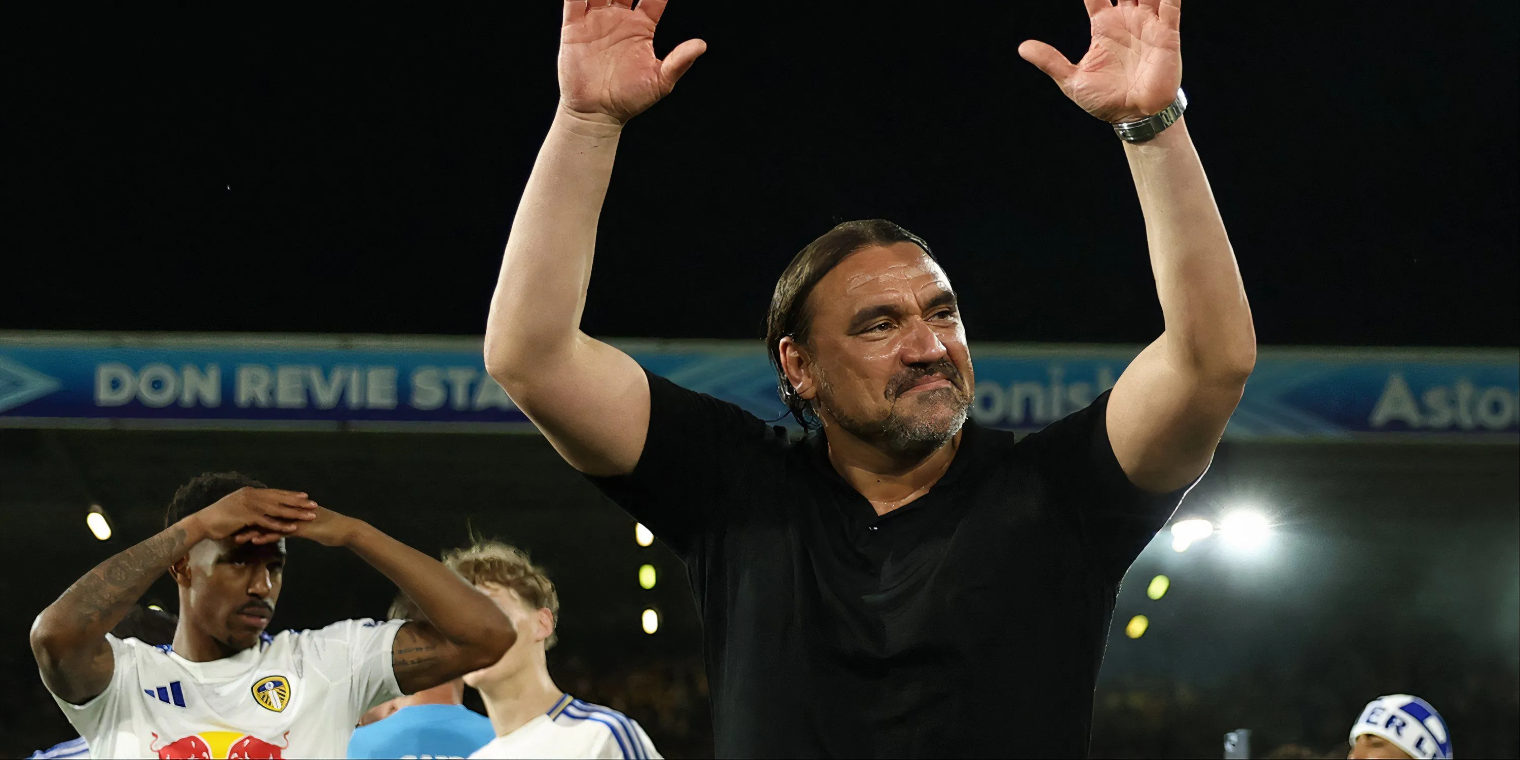 Huấn luyện viên Daniel Farke của Leeds United cần tăng cường hàng công