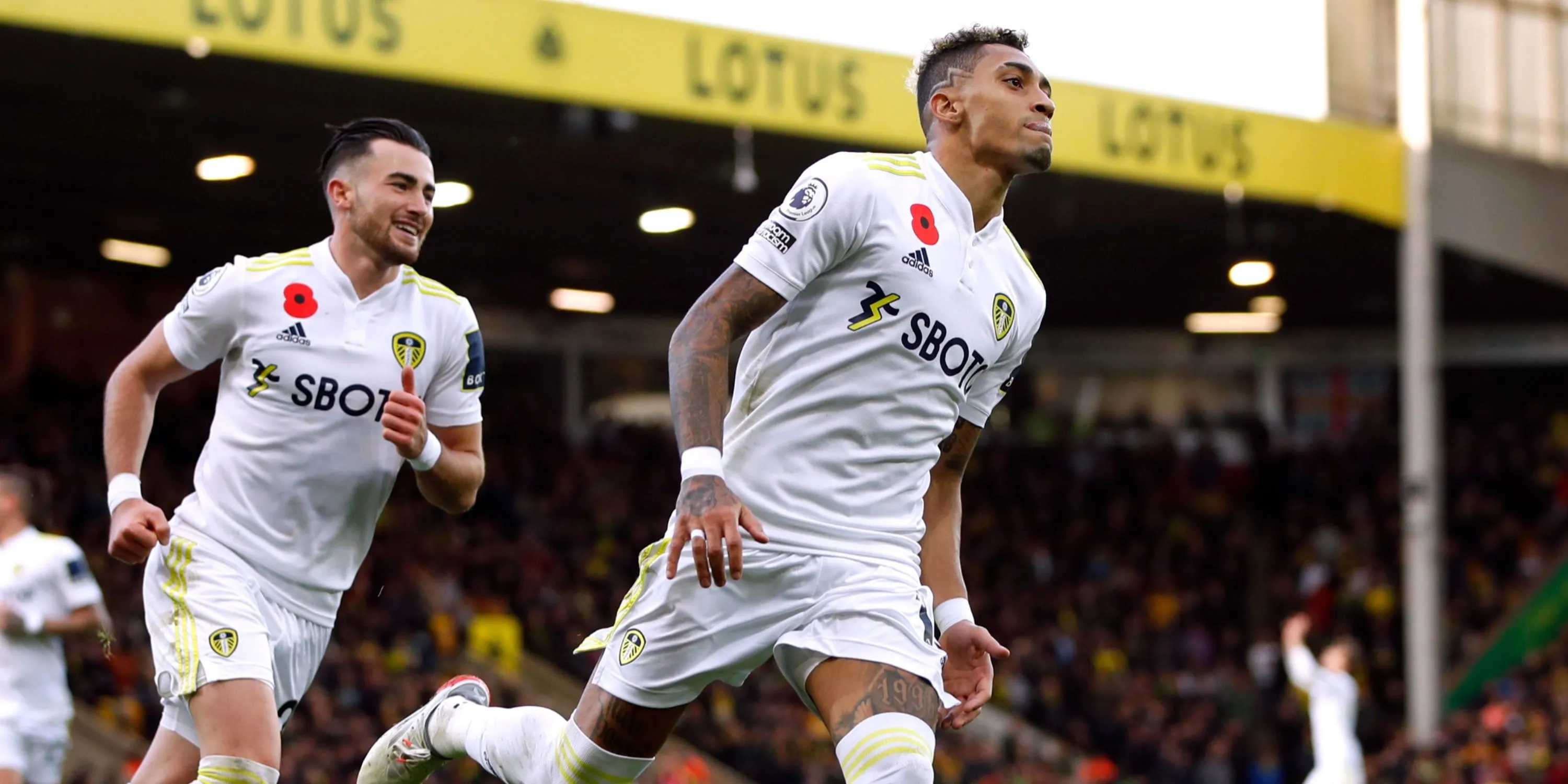 Cựu tiền đạo Leeds United Raphinha trong màu áo Barcelona