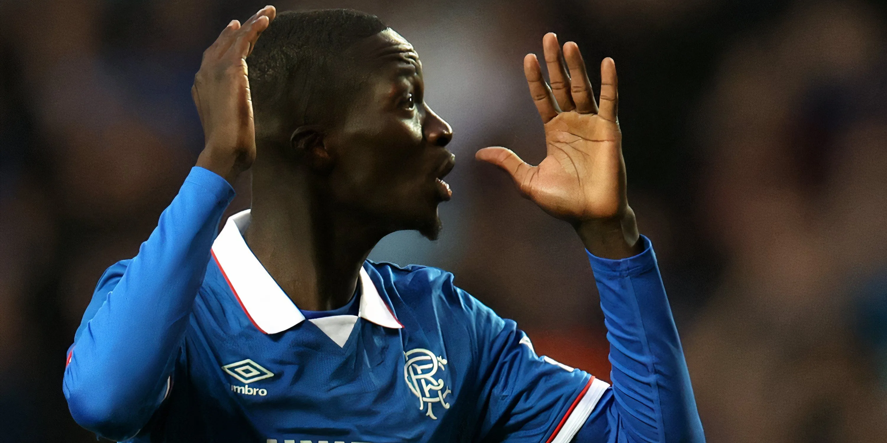 Mohamed Diomande thi đấu năng nổ trên sân Ibrox cho Rangers