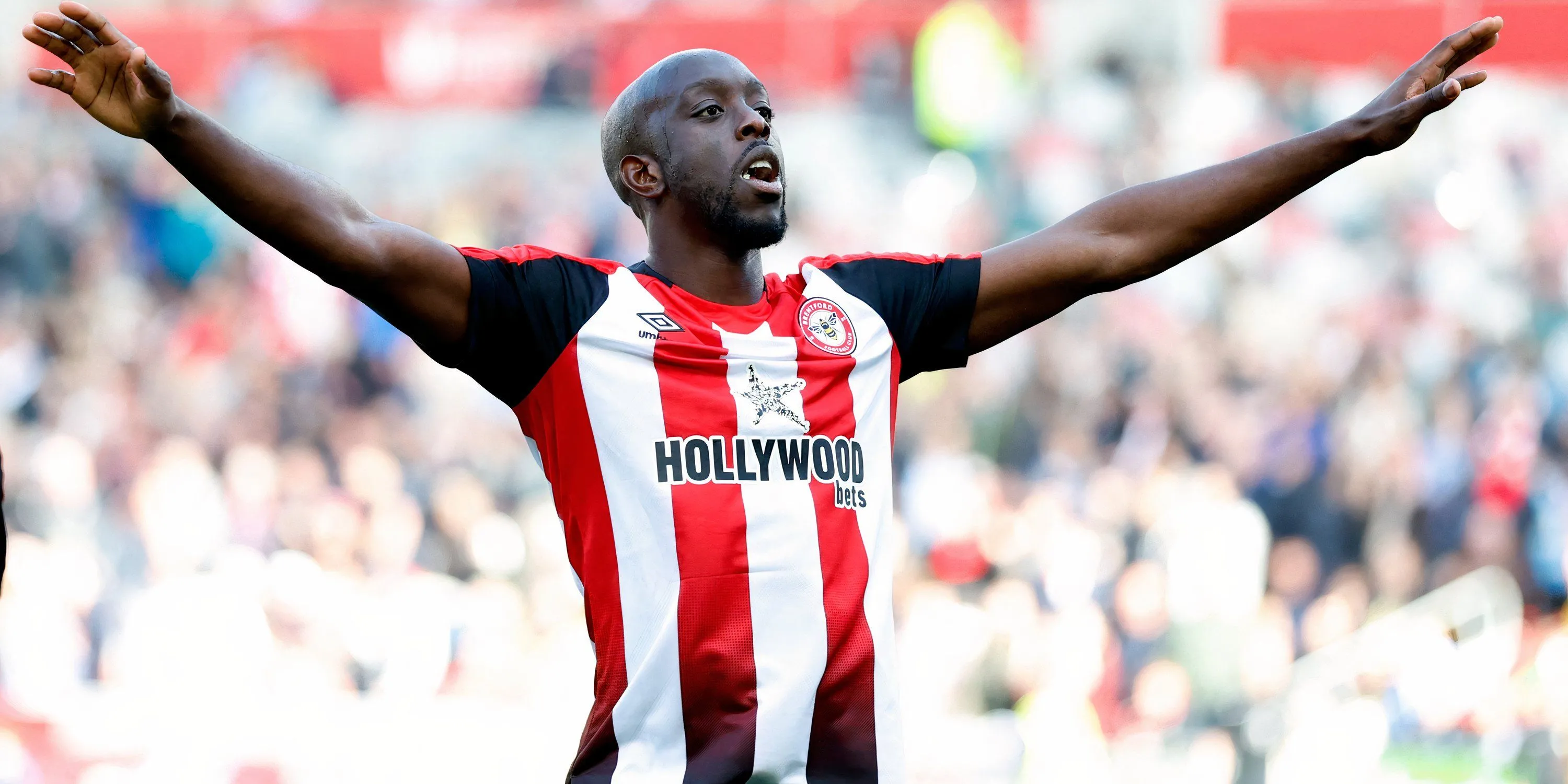 Yoane Wissa, tiền đạo Brentford đã chuyển đến Newcastle United