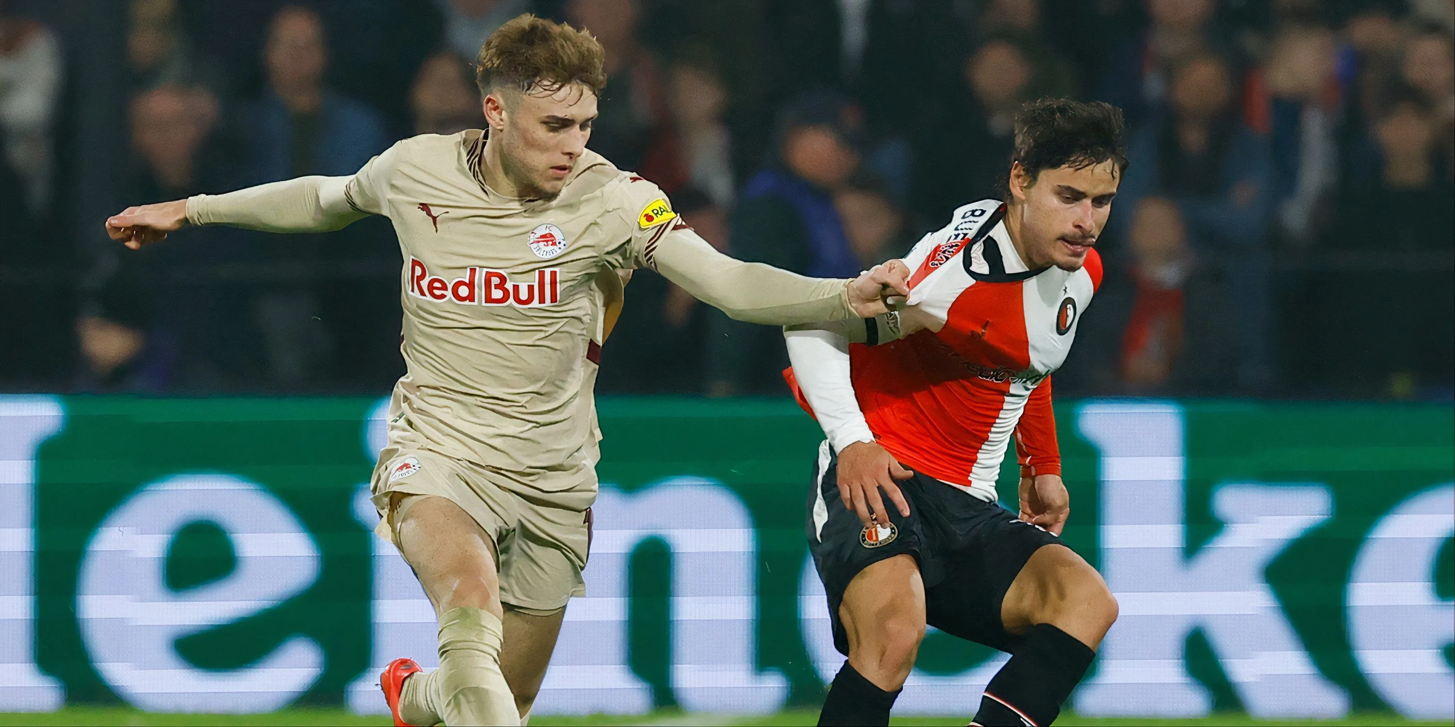Bobby Clark đá cho Salzburg trước khi được cho mượn, giá trị thị trường và tiềm năng còn tranh luận