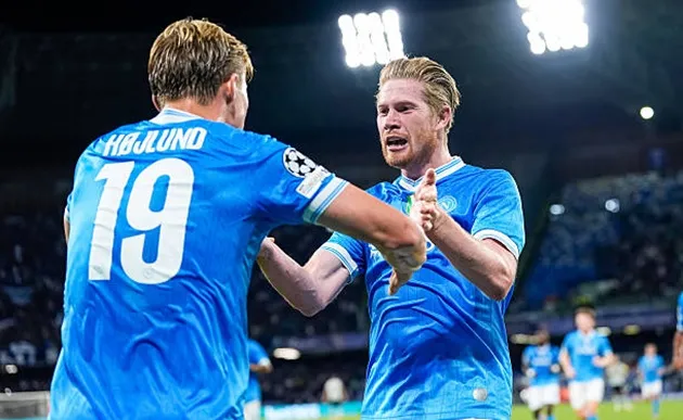 De Bruyne cần tiền vệ phòng ngự hỗ trợ khi Lobotka vắng mặt