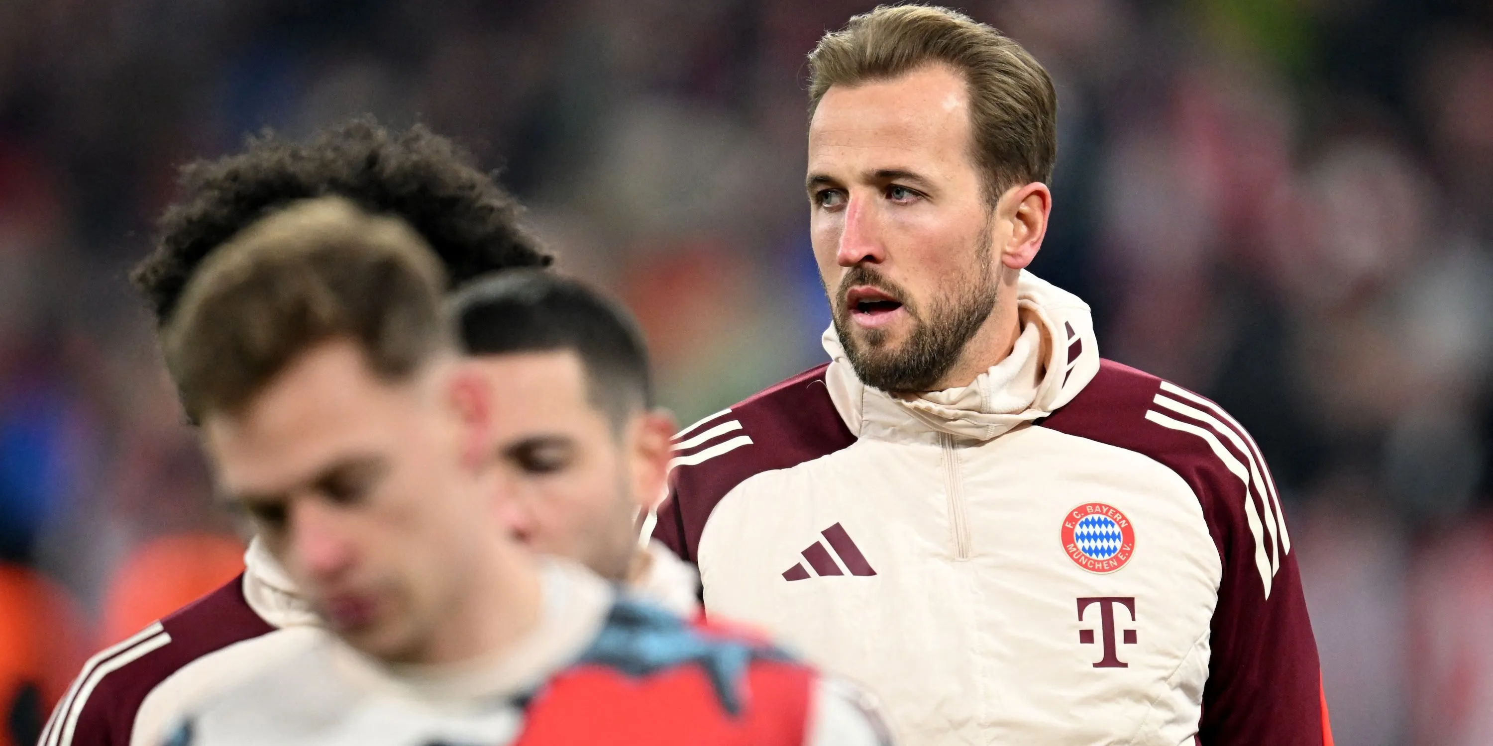 Harry Kane của Bayern Munich trong buổi khởi động trước trận đấu