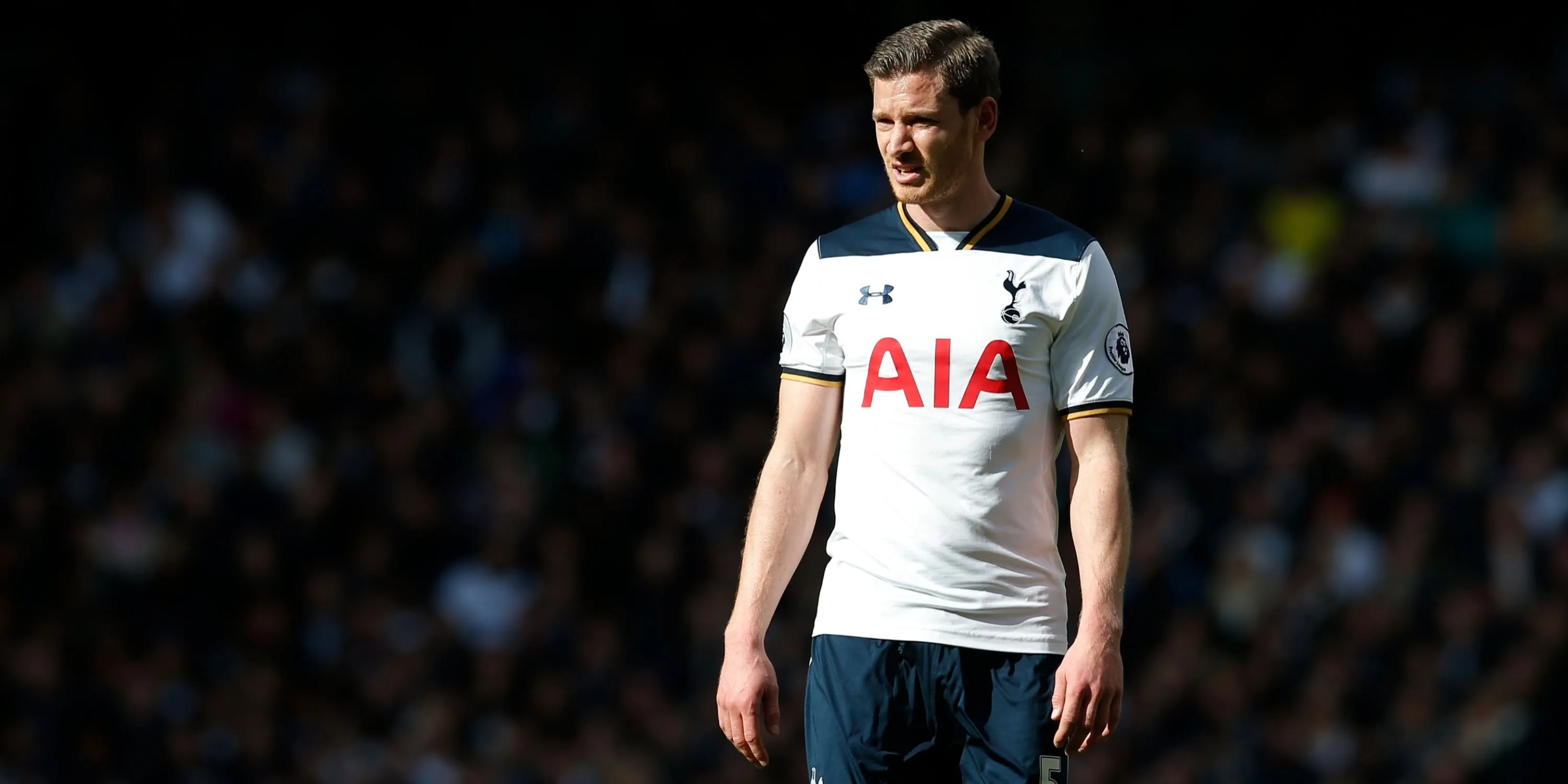 Jan Vertonghen biểu tượng trung vệ Tottenham được so sánh với Kevin Danso