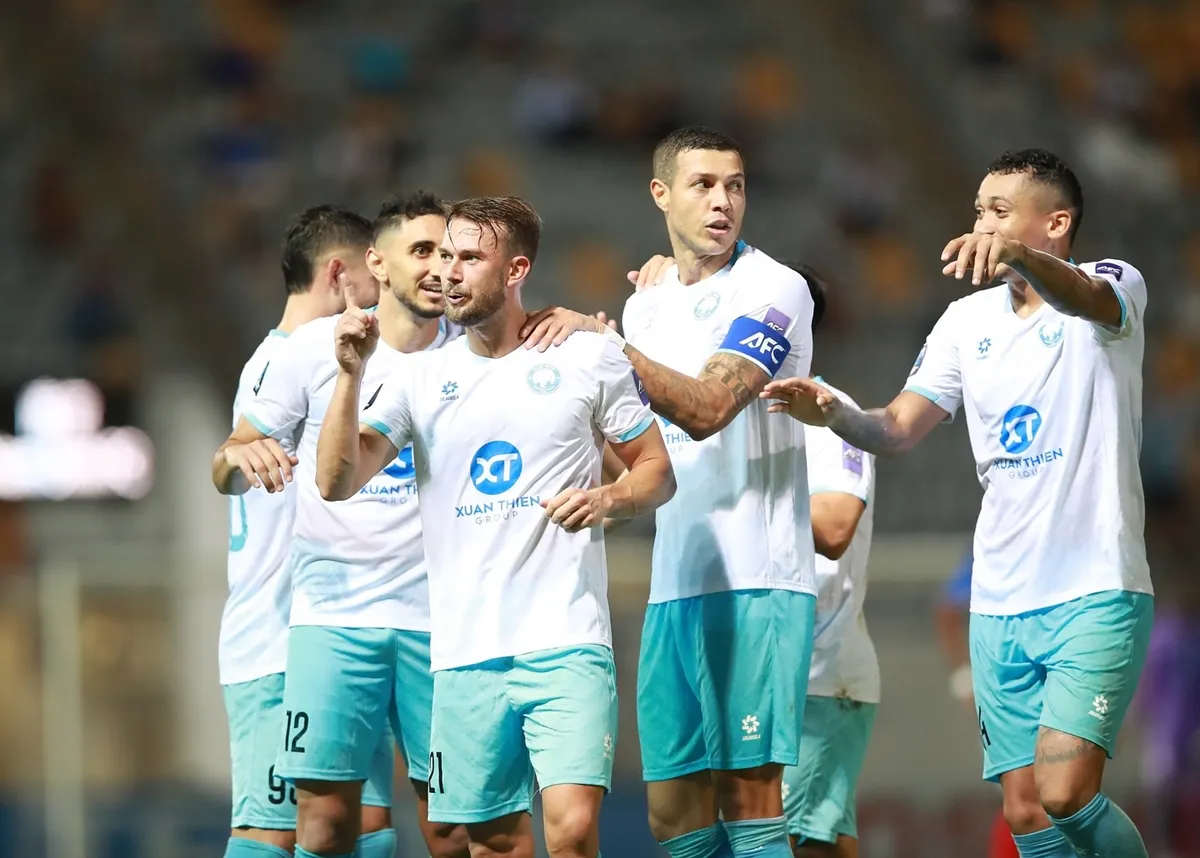 Nhà vô địch V-League Nam Định gây ấn tượng tại AFC Champions League Two.