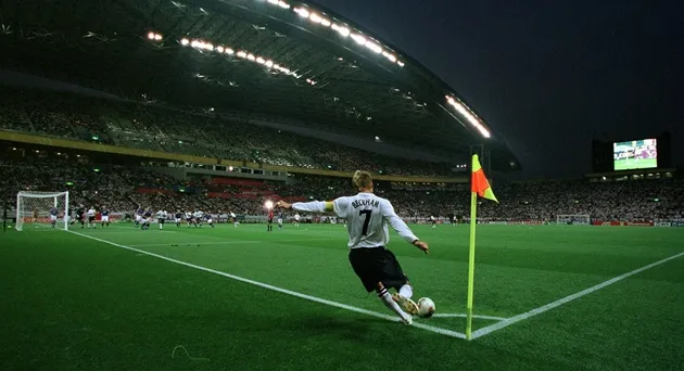 Pha phạt góc hiện đại: Declan Rice thực hiện, Jurrien Timber đánh đầu mở tỷ số cho Arsenal tại Emirates