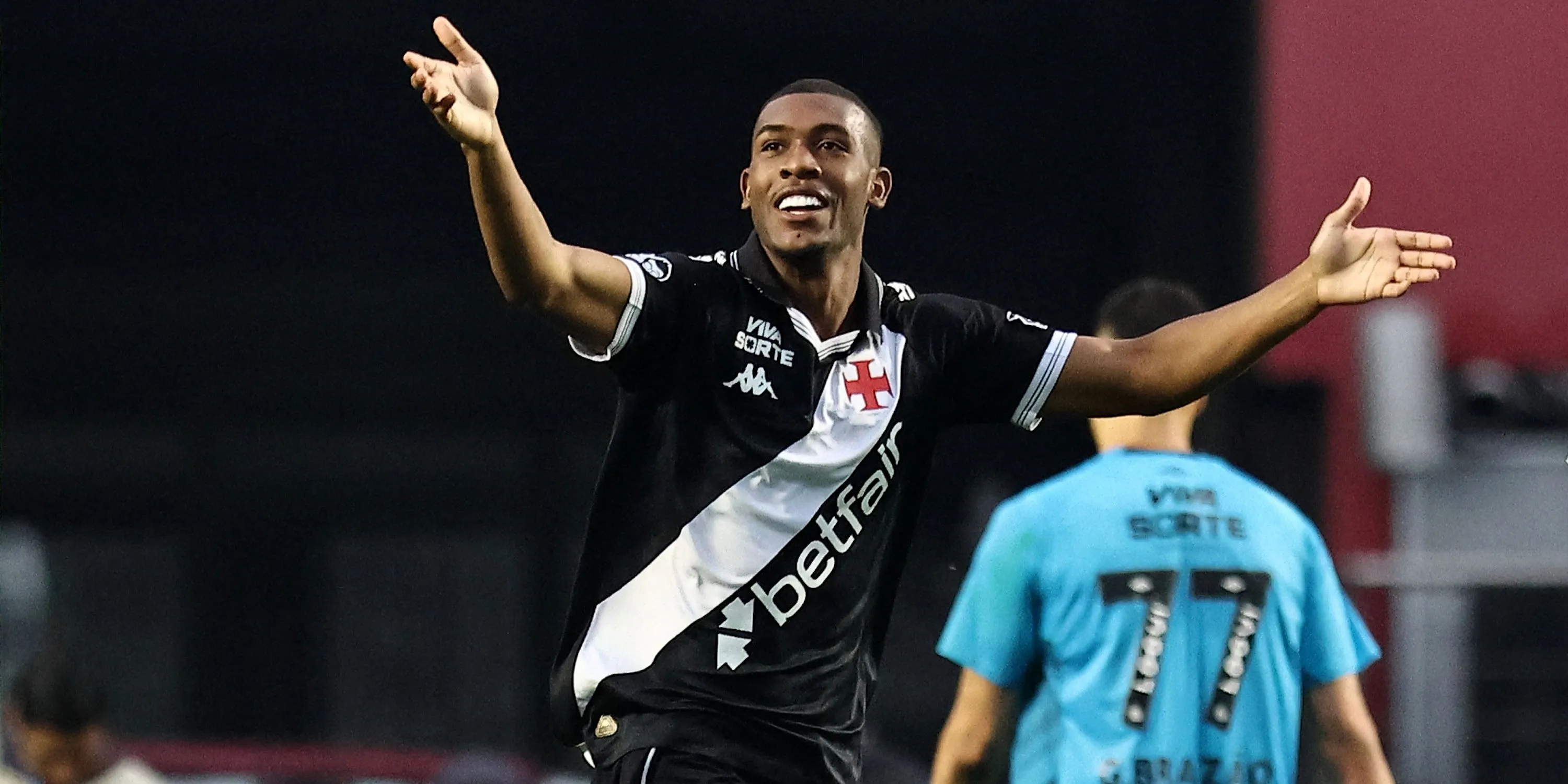 Rayan của Vasco da Gama ăn mừng bàn thắng, sao trẻ Brazil nằm trong tầm ngắm Premier League